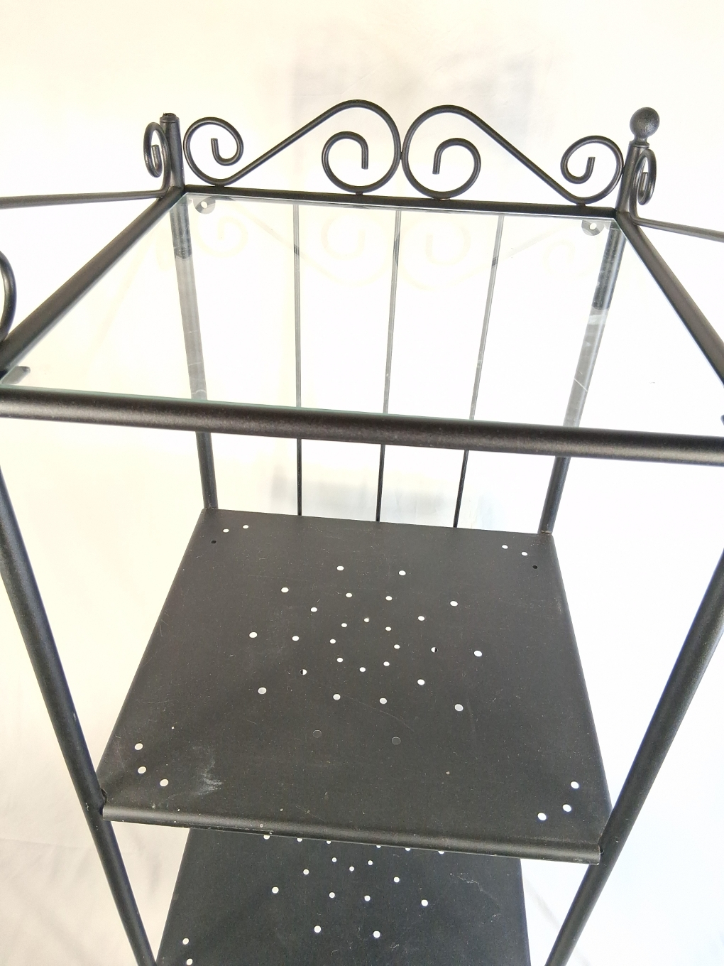 Etagère en fer forgé et verre neuve - Photo 1