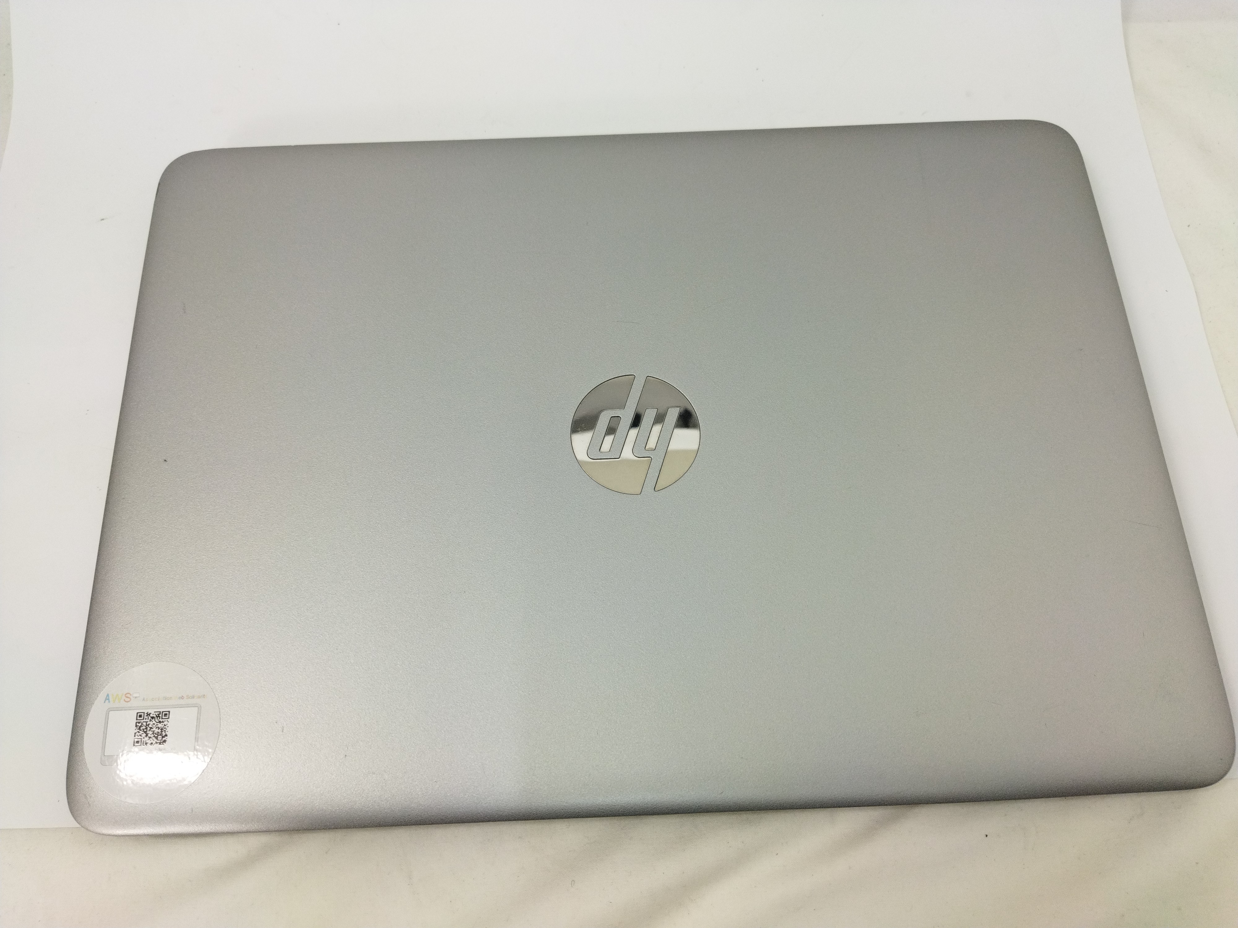Pc Portable HP Elitebook 840-G3 reconditionné sous Open source- Ubuntu 26.04 Très bon état - Vue 2 - 