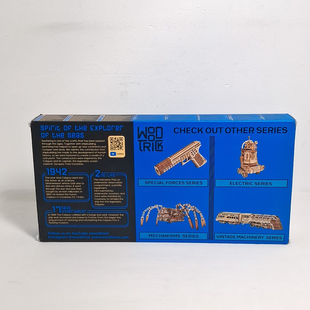 Maquette 3D en bois du Yacht Océan Explorer de Wood Trick – Le Calypso du Commandant Cousteau Très bon état - Vue 2 - 