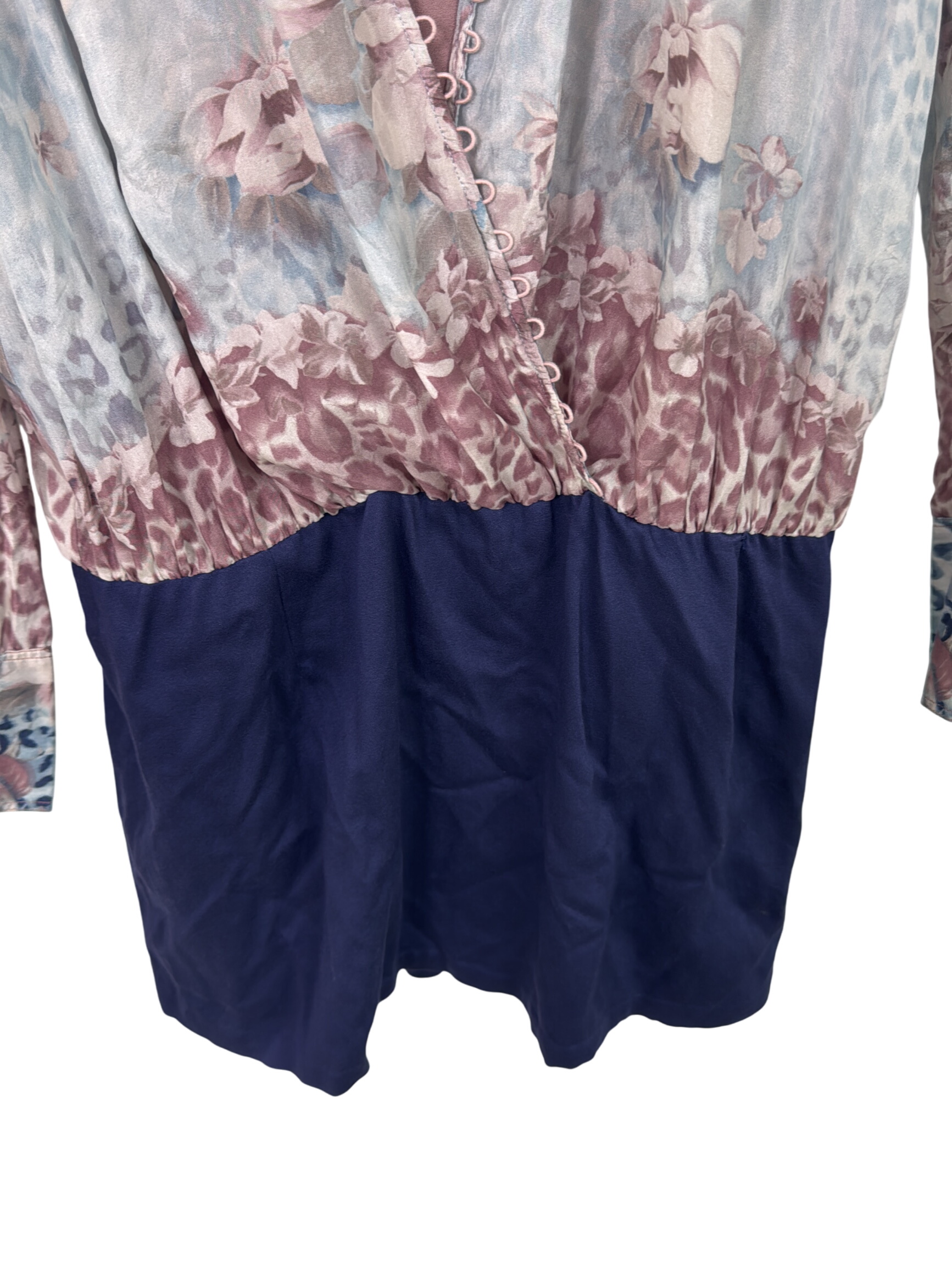 Voir photo 2 de Robe Liu jo bleue à motif fleuri XL / 42 Robe Liu jo bleue à motif fleuri XL / 42 Très bon état - Vue 2 -