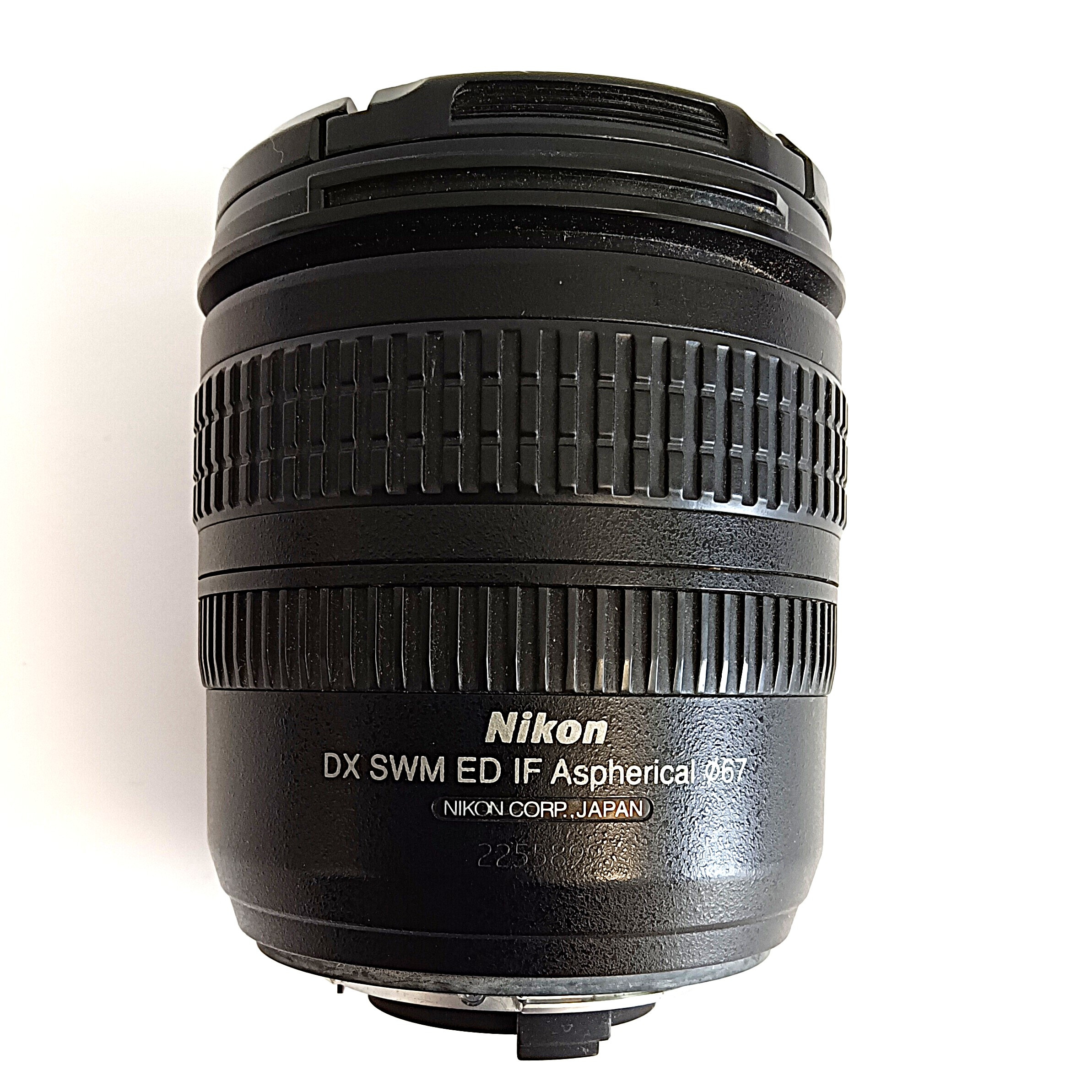 Objectif Nikon AF-S DX Nikkor 18-70mm f/3.5-4.5 G ED Ø67 Bon état - Vue 4 - 