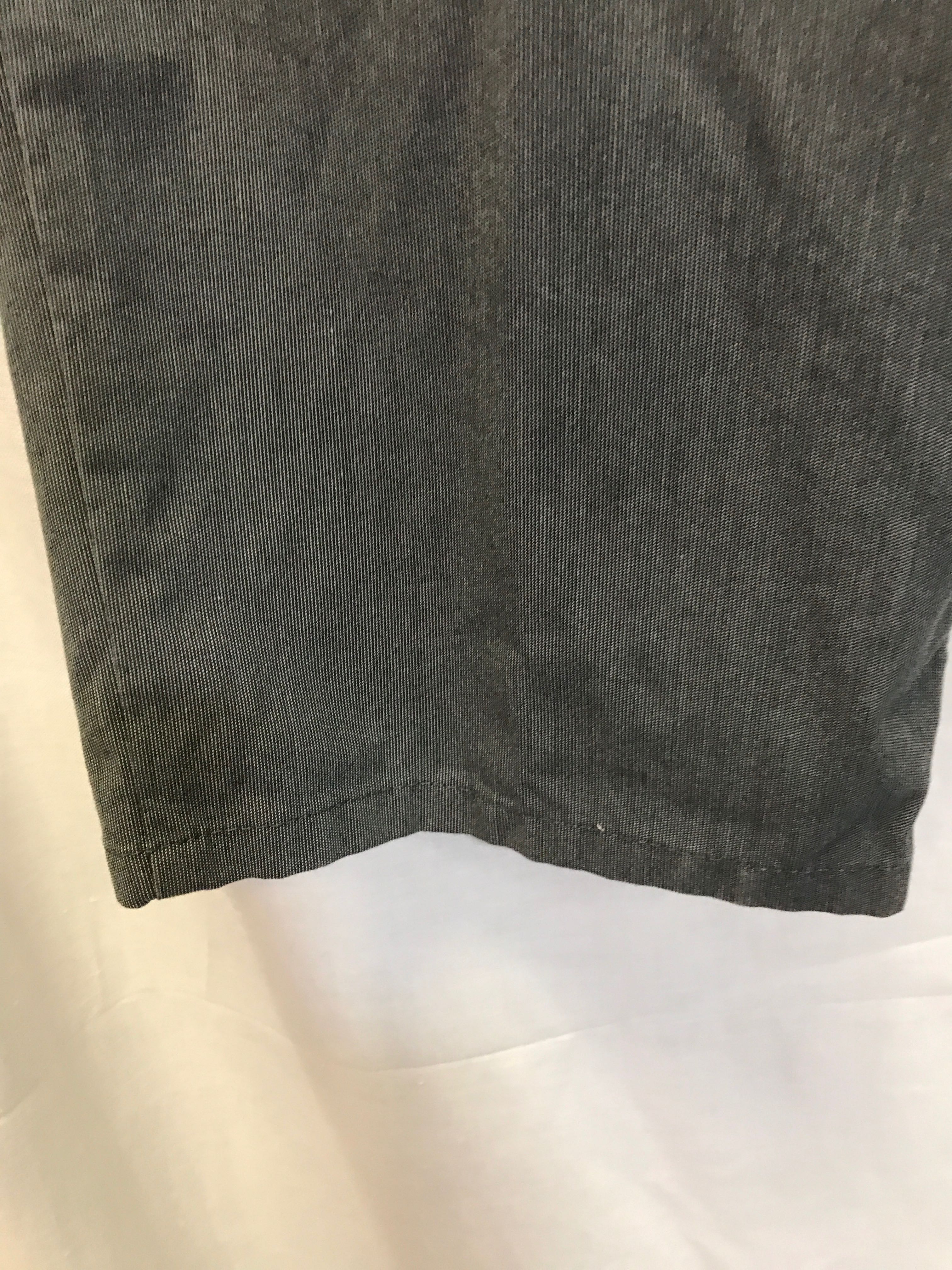 Voir photo 4 de Pantalon été gris coupe jeans « Pierre Cardin » T52L Pantalon été gris coupe jeans « Pierre Cardin » T52L Très bon état - Vue 4 -