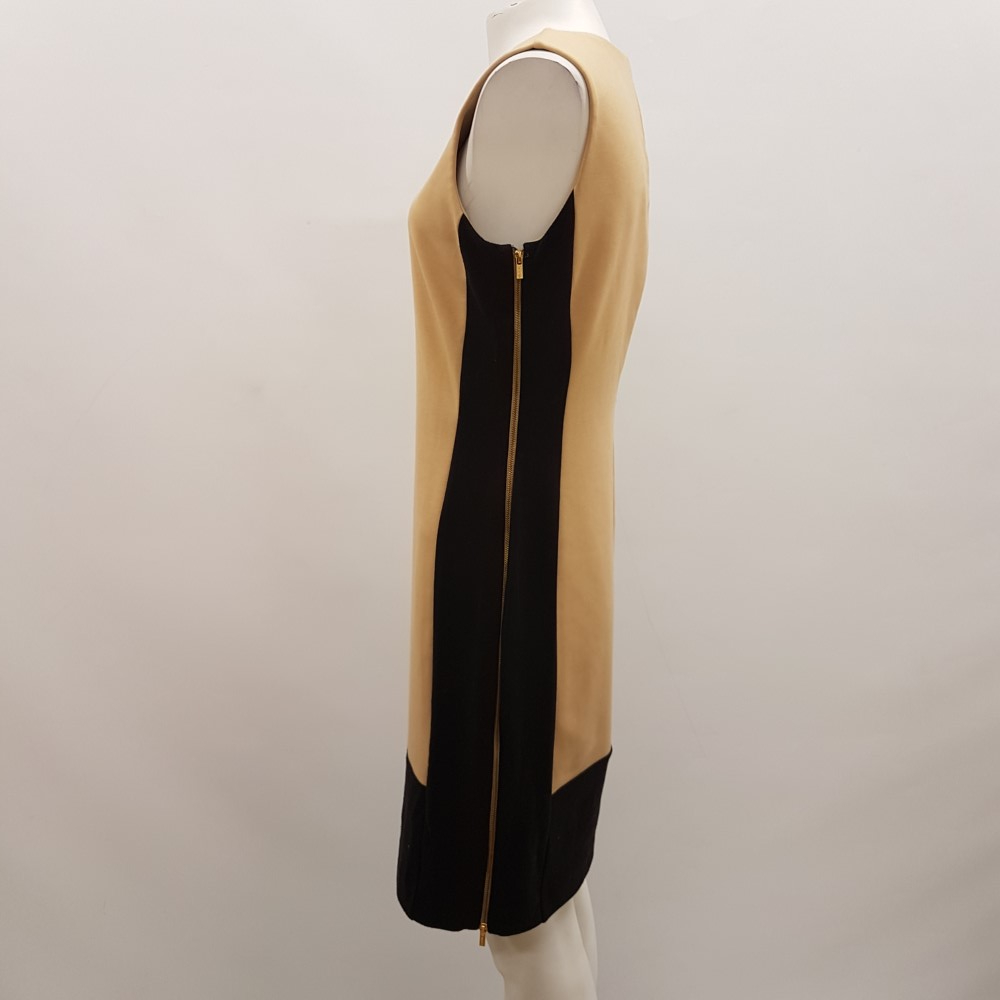 Robe beige et noire zippée - CALVIN KLEIN - Taille 38 estimée (Taille 6 indiquée) - Photo 1