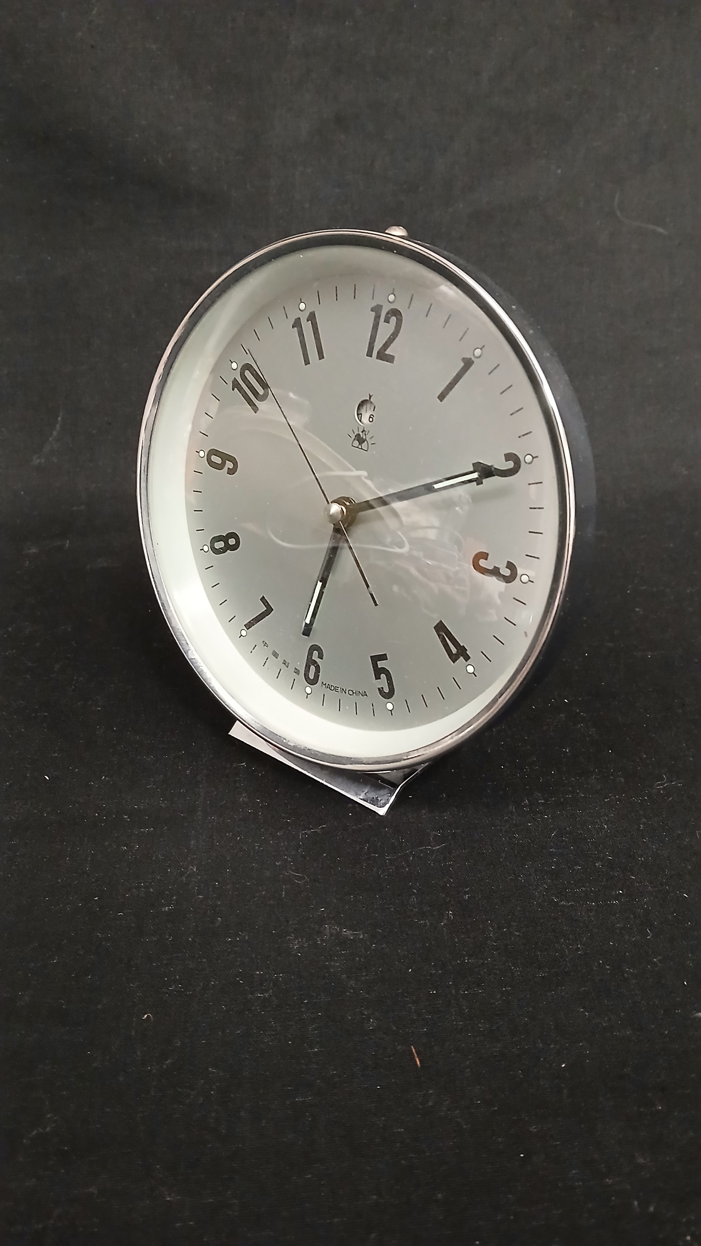 Réveil à remonter ⏰ - Photo 1