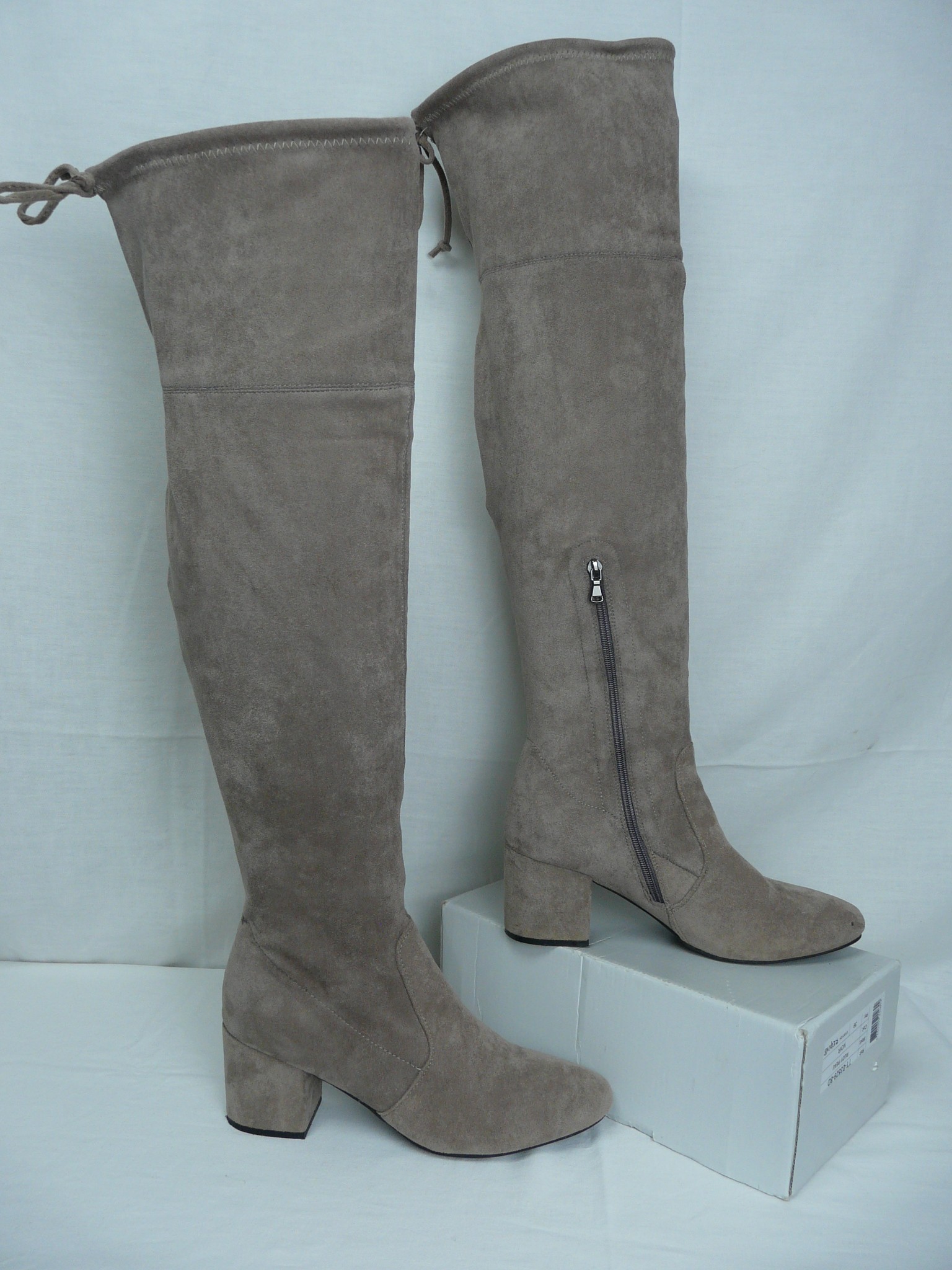 C240 - Bottes effet daim - Angela Thompson - Pointure 41 Bon état - Vue 2 - 