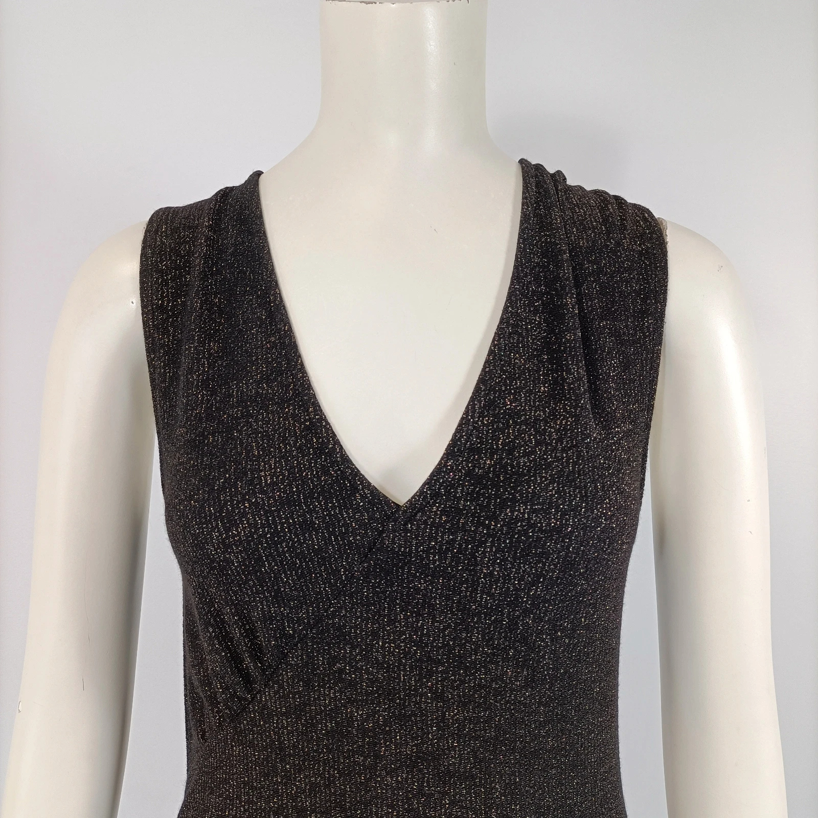 Robe moulante de soirée noire brillante à paillette col V - CMT Atelier M Très bon état - Vue 8 - 