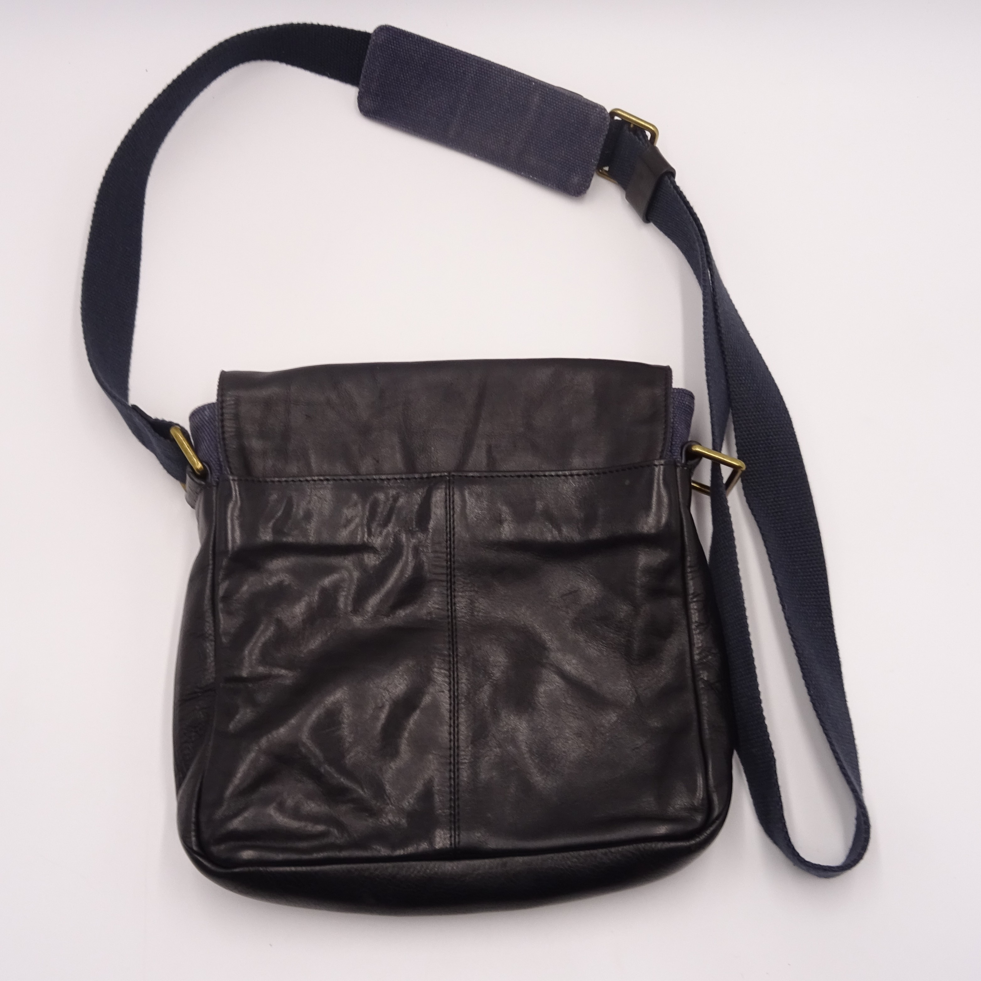 Sac à bandoulière en cuir LE TANNEUR - Photo 1
