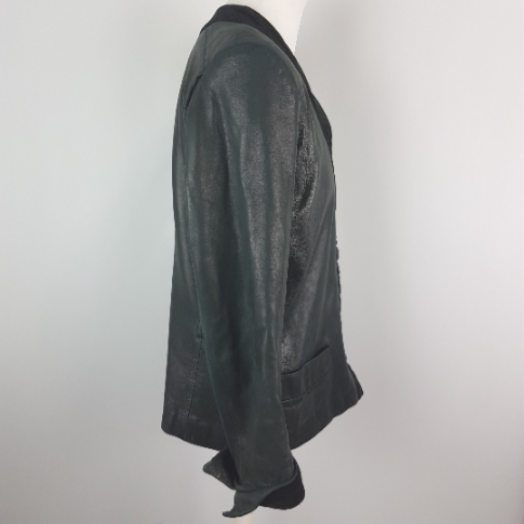 Voir photo 3 de Veste en Cuir - Saint Laurent - 42 Veste en Cuir - Saint Laurent - 42 Bon état - Vue 3 -