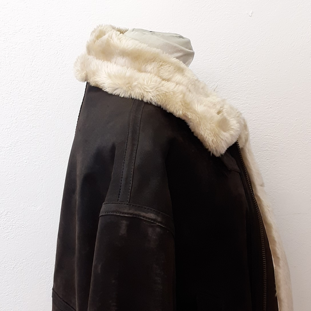 Veste homme en croute de porc État correct - Vue 4 - 