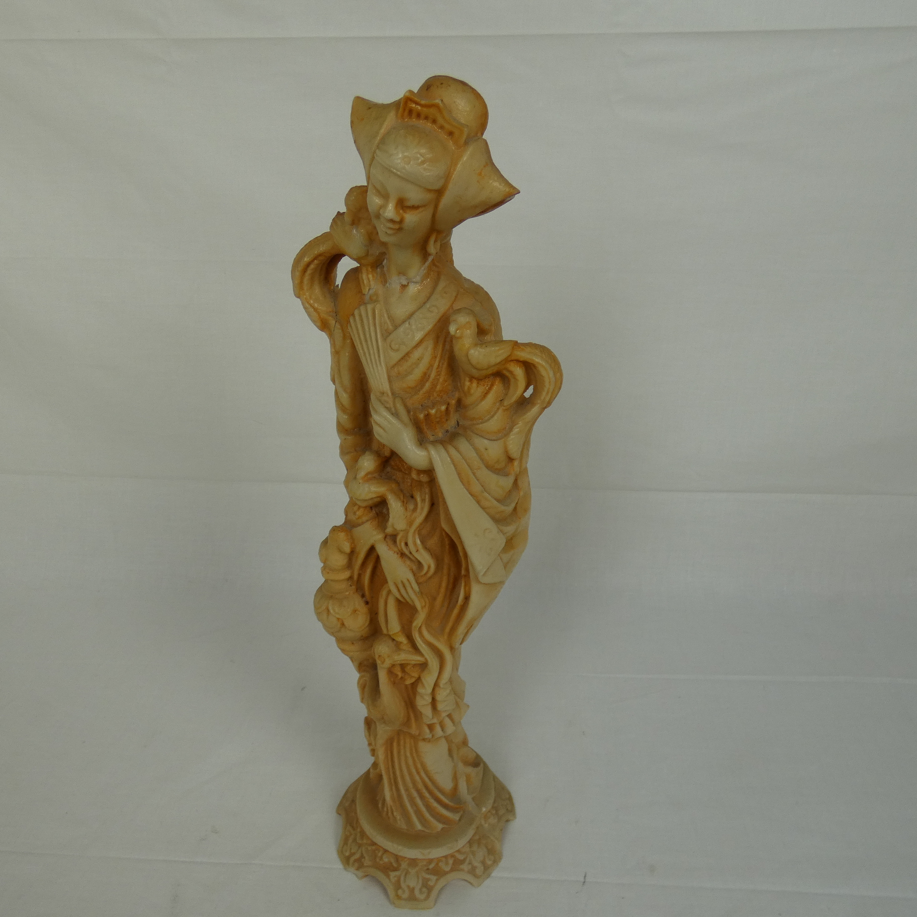Statuette Chinoise En résine Vintage État correct - Vue 6 - 
