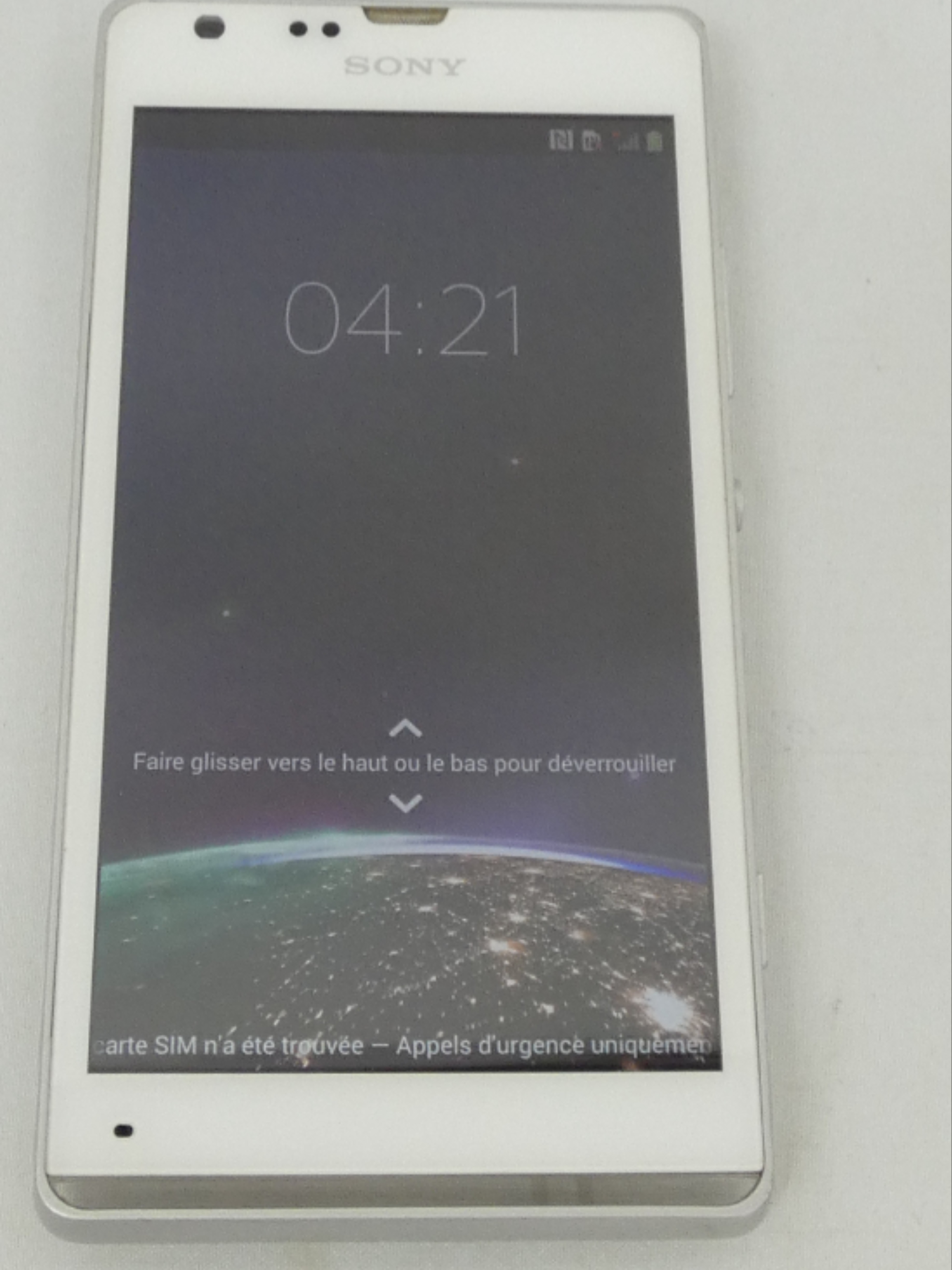 Smartphone SONY XPERIA Model C5303 - Photo 4