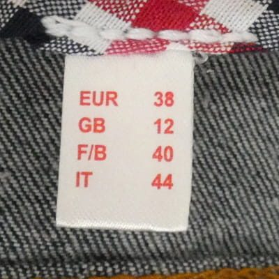 Voir photo 6 de Jeans bleu - Femme - John Baner - Taille 40 Jeans bleu - Femme - John Baner - Taille 40 Bon état - Vue 6 -