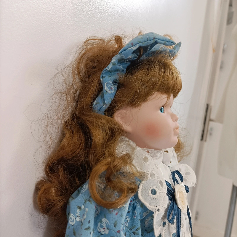 Poupée ancienne 37 cm yeux marron sans marque