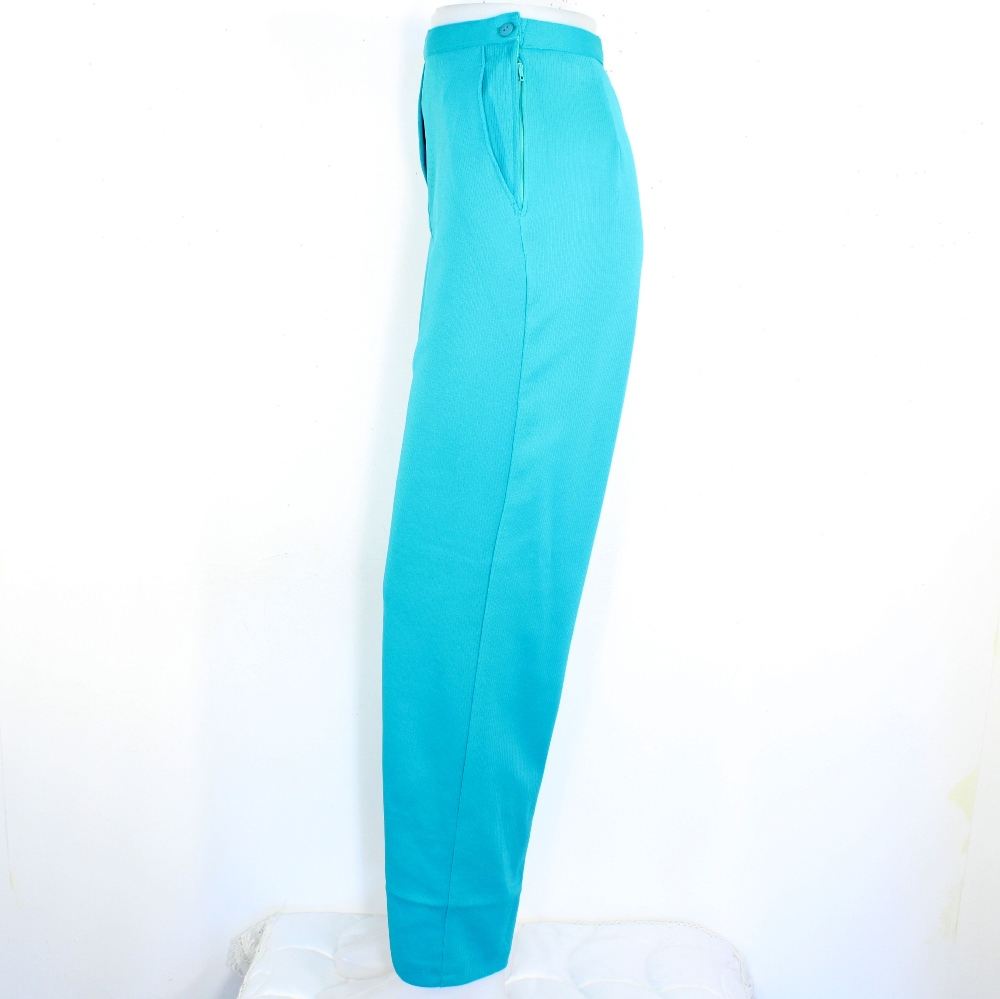 Voir photo 2 de Pantalon Femme Vert Vintage Taille Estimé 36 Pantalon Femme Vert Vintage Taille Estimé 36 Bon état - Vue 2 -