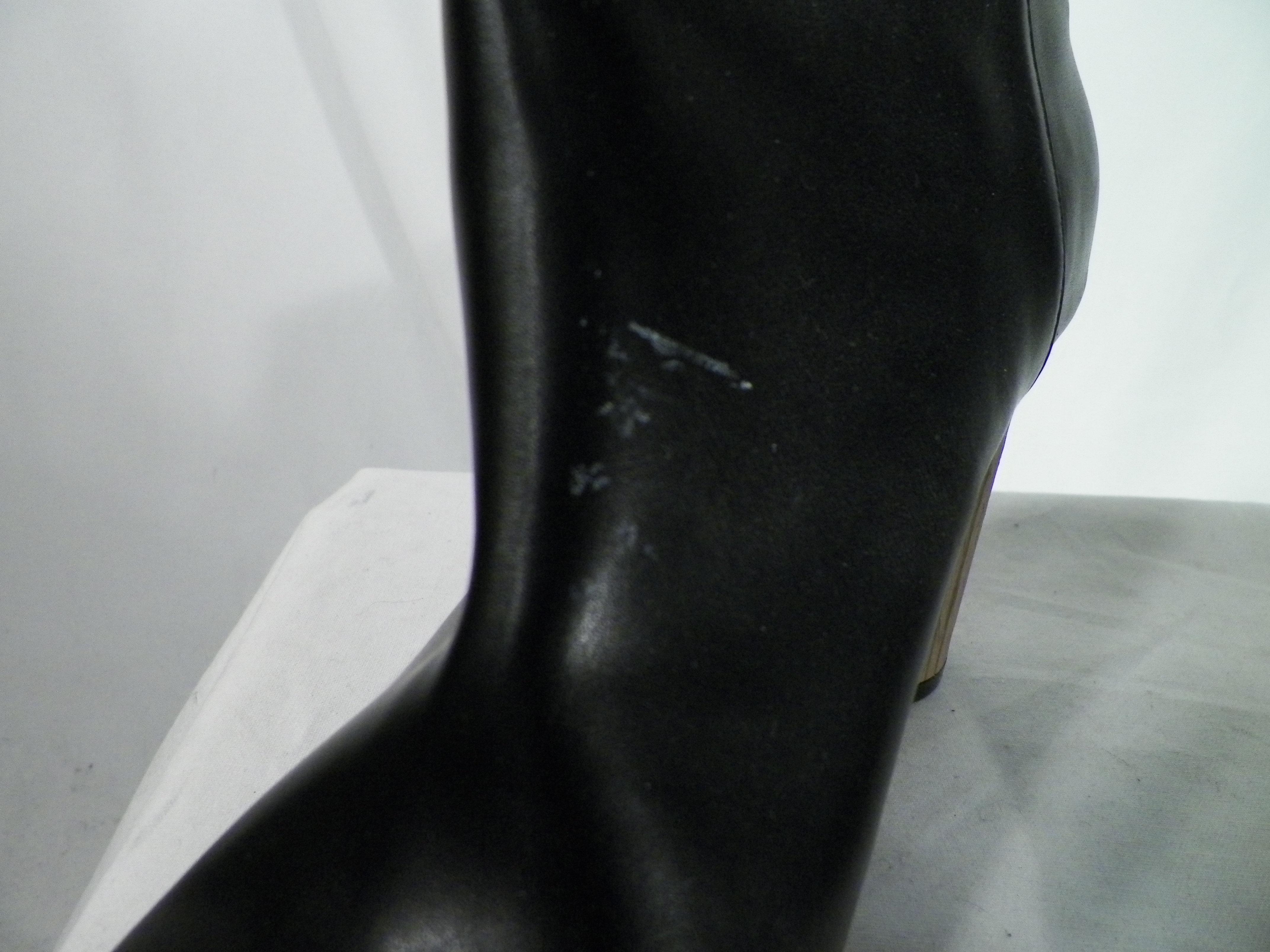 Bottines Femme Noires BERSHKA P 37. Bon état - Vue 5 - 
