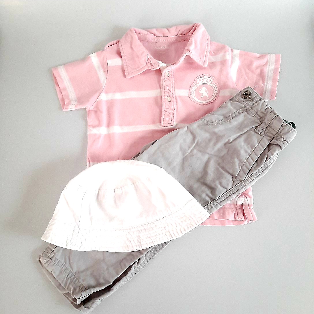 Voir photo 3 de Ensemble Bout'chou bébé 18 mois polo, pantalon et bob Ensemble Bout'chou bébé 18 mois polo, pantalon et bob Très bon état - Vue 3 -