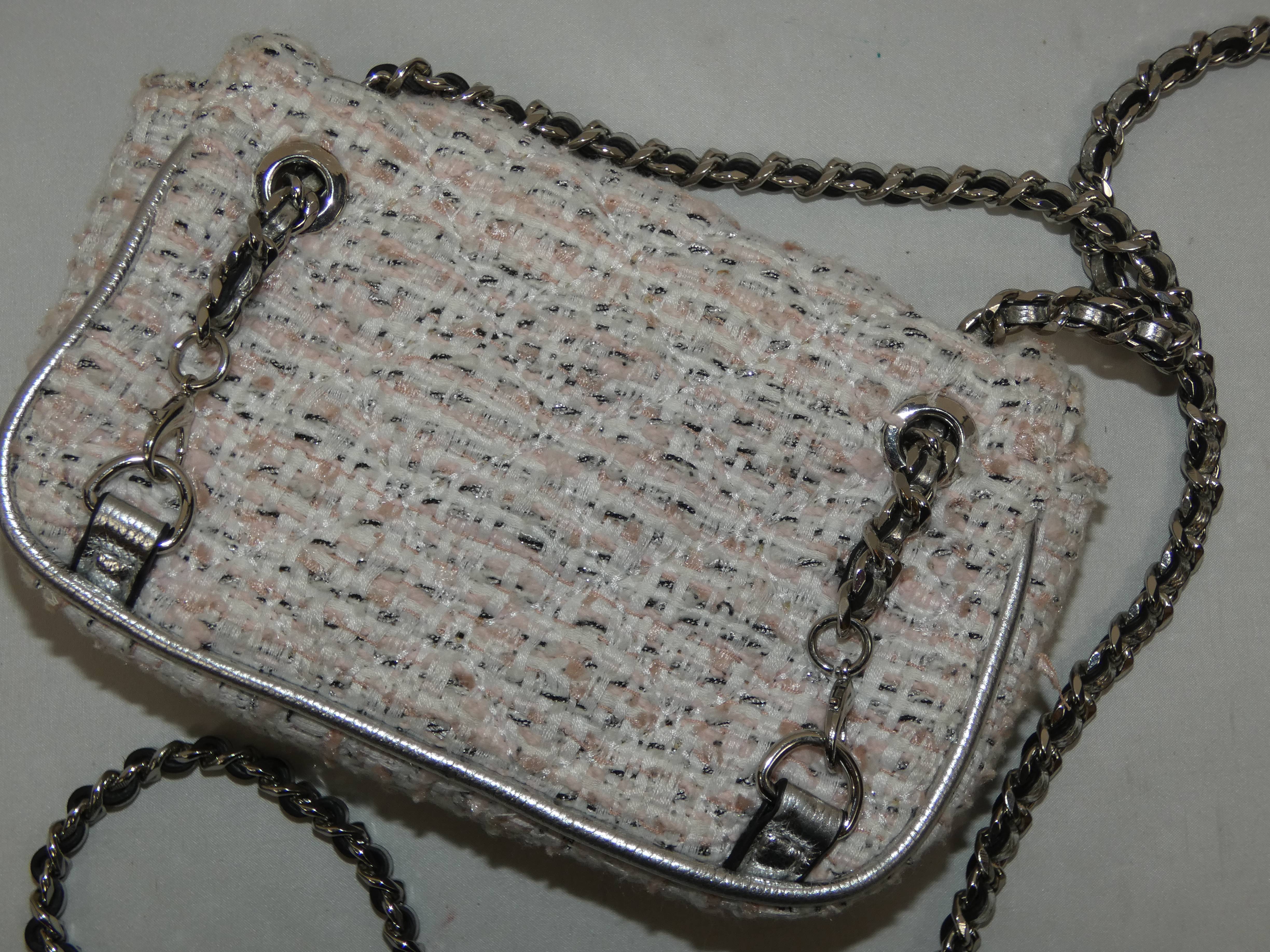 Sac à main porté épaule en tissu GUESS - Photo 3