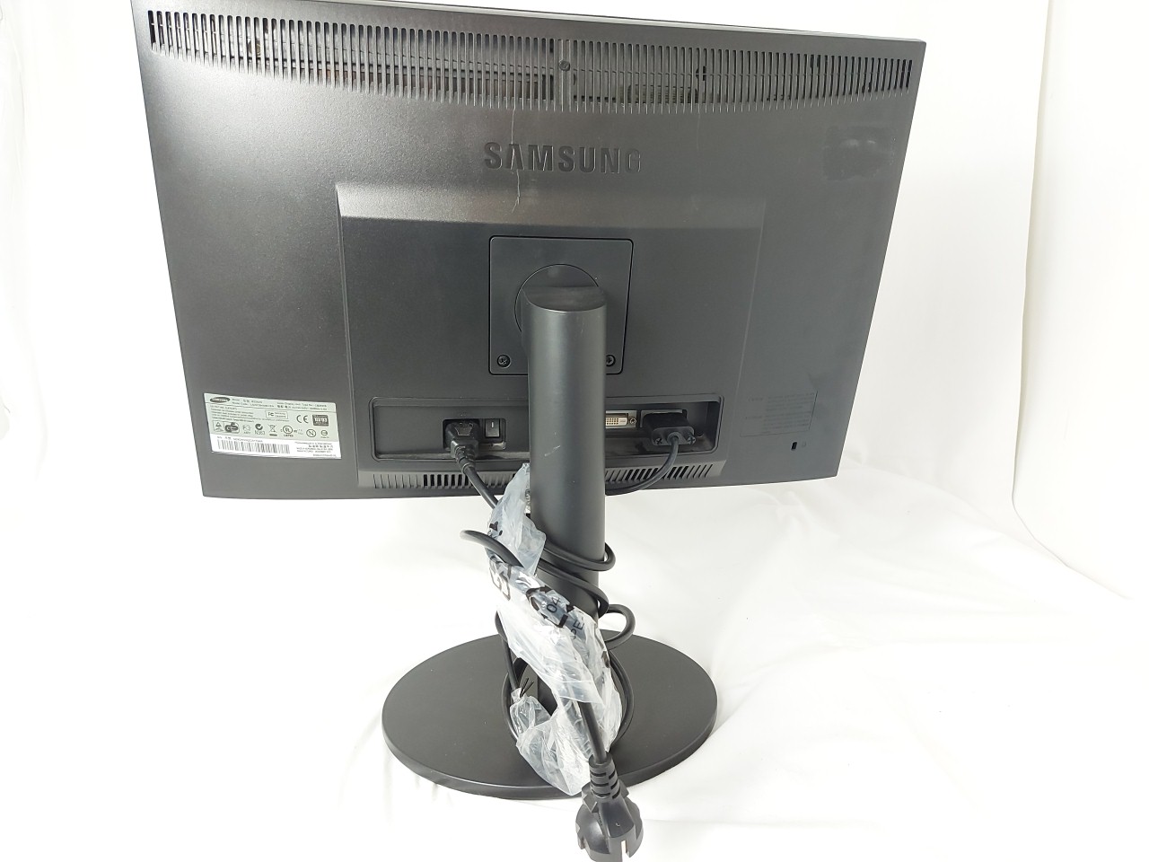 Ecran Samsung model B2240W Très bon état - Vue 2 - 