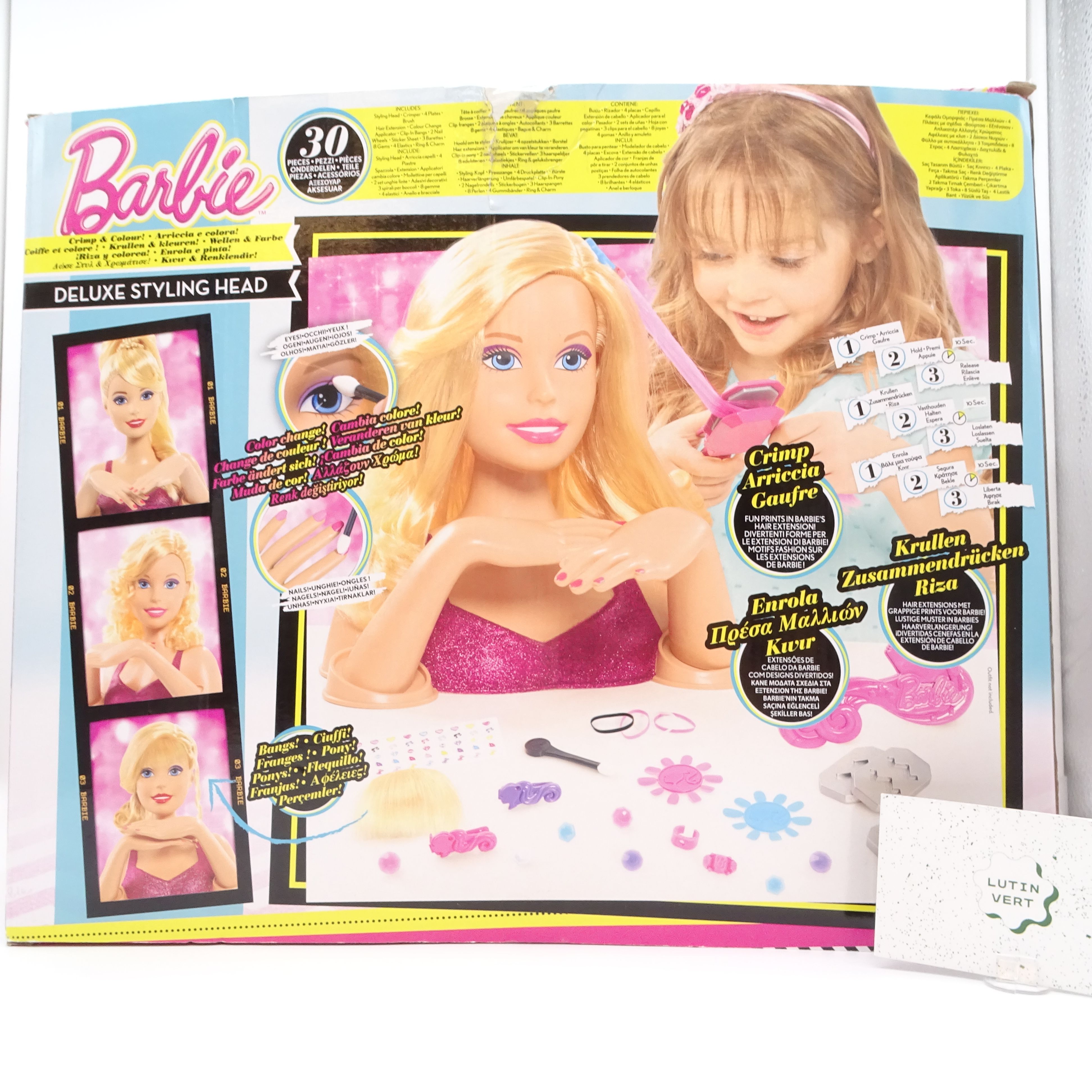 Voir photo 3 de Coiffe et Colore Barbie d'occasion GIOCHI PREZIOSI - Dès 3 ans | Ref 13940 Coiffe et Colore Barbie d'occasion GIOCHI PREZIOSI - Dès 3 ans | Ref 13940 - Vue 3 -