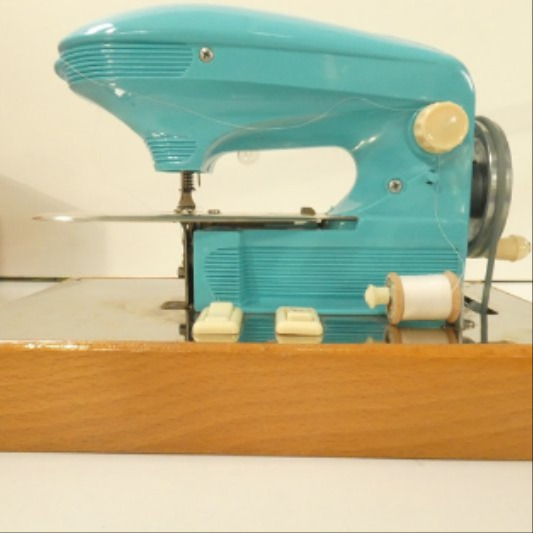 Jouet machine à coudre Bout 'chou Bon état - Vue 6 - 