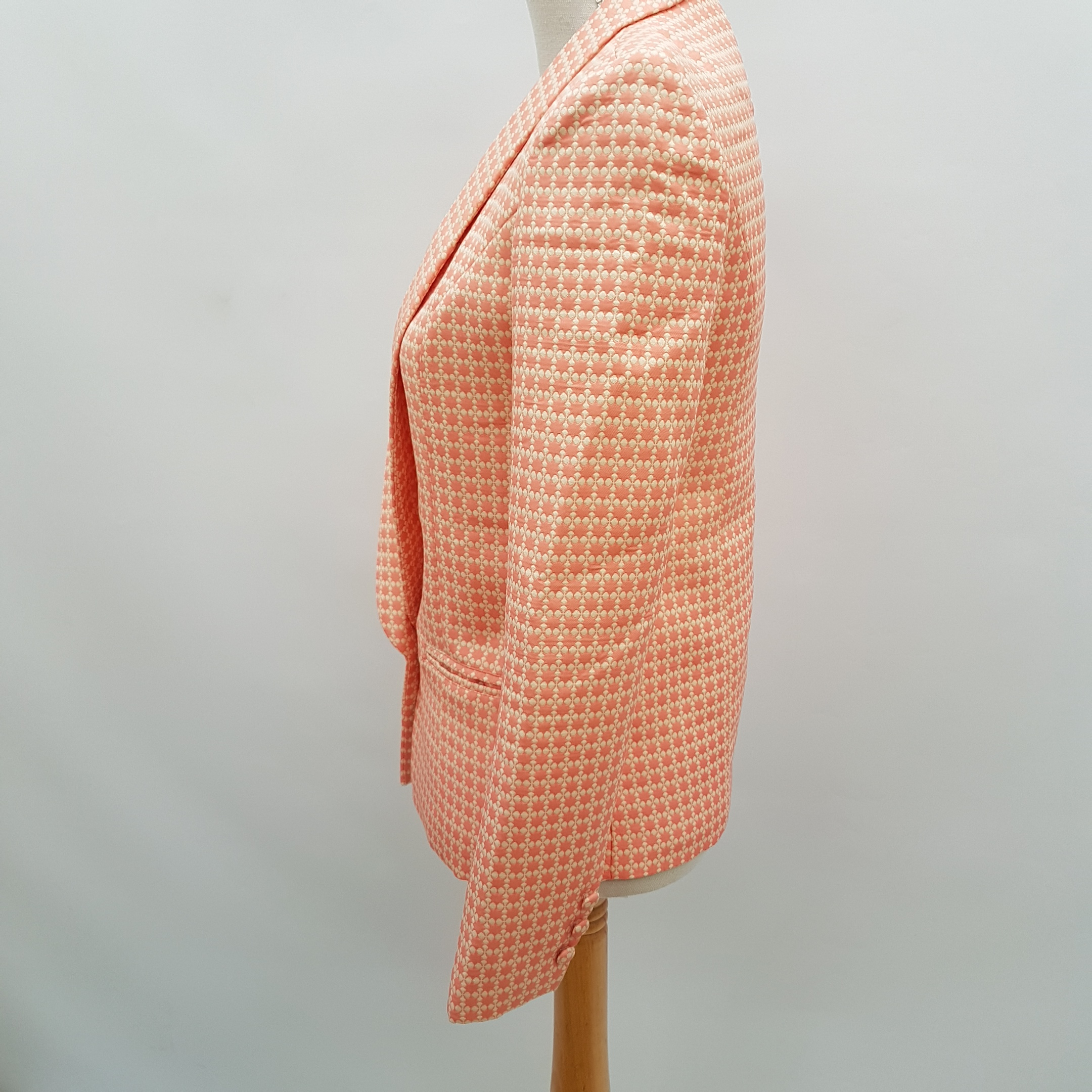 Veste blazer de fêtes saumon et blanche - MISSGUIDED - taille 34 - Photo 3