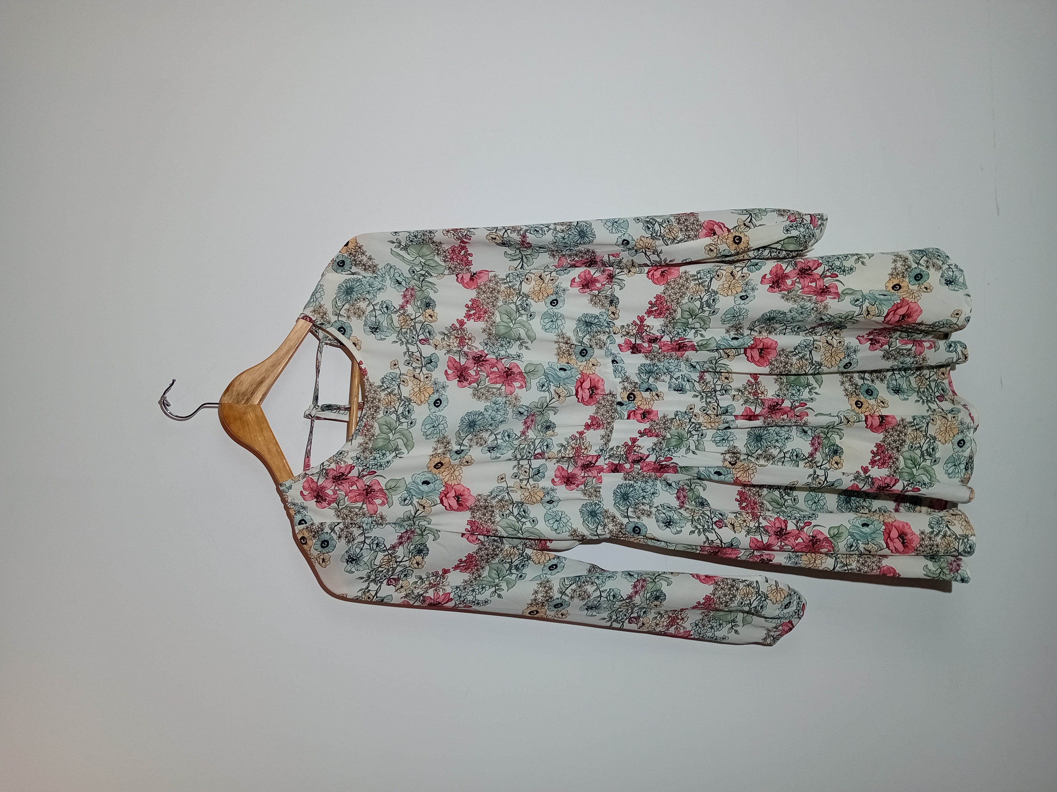 Voir photo 5 de Robe Fleurie Manches Longues Pepe Jeans London M (T4263) Robe Fleurie Manches Longues Pepe Jeans London M (T4263) Bon état - Vue 5 -