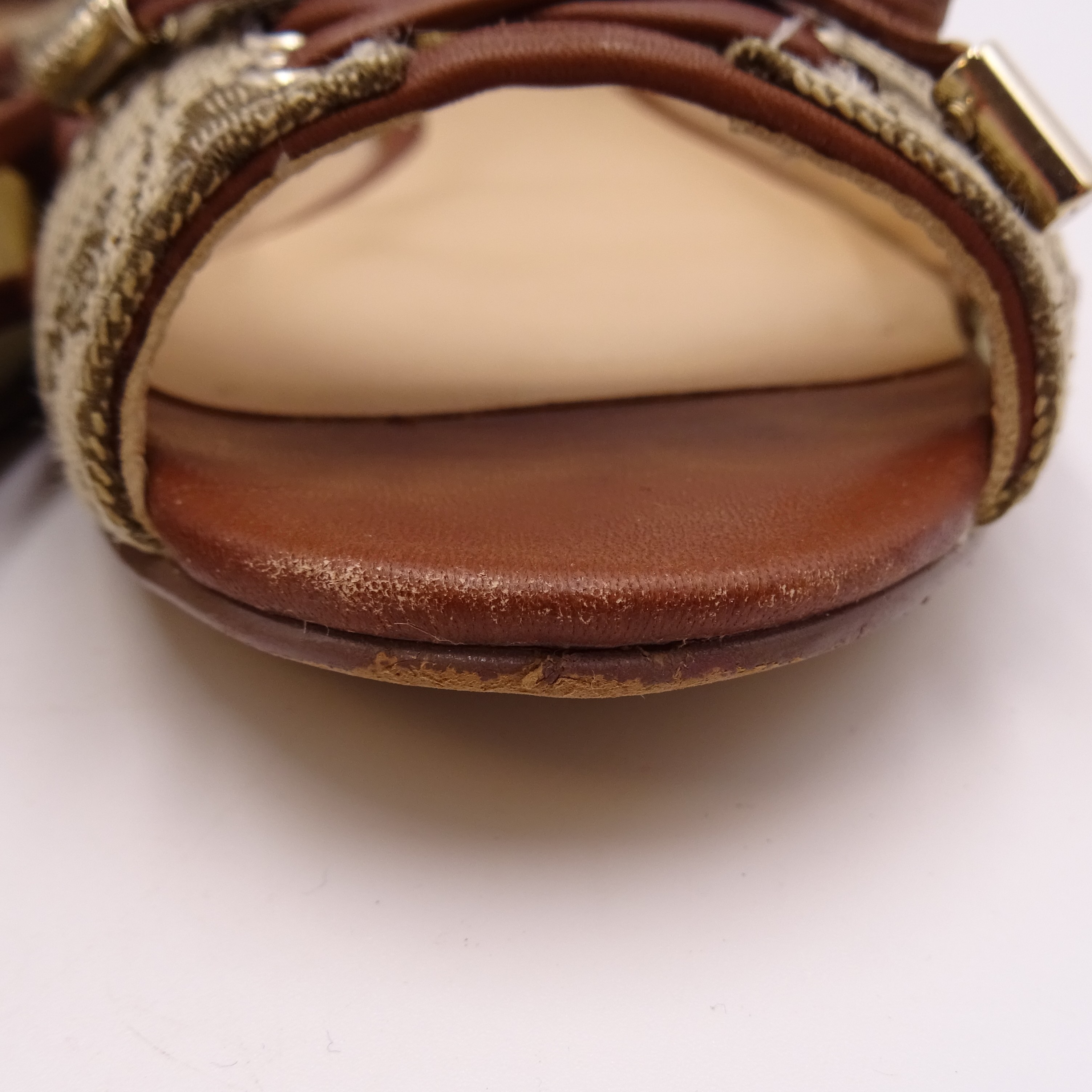 Voir photo 14 de GUESS Sandales ouvertes taille 38 GUESS Sandales ouvertes taille 38 Bon état - Vue 14 -