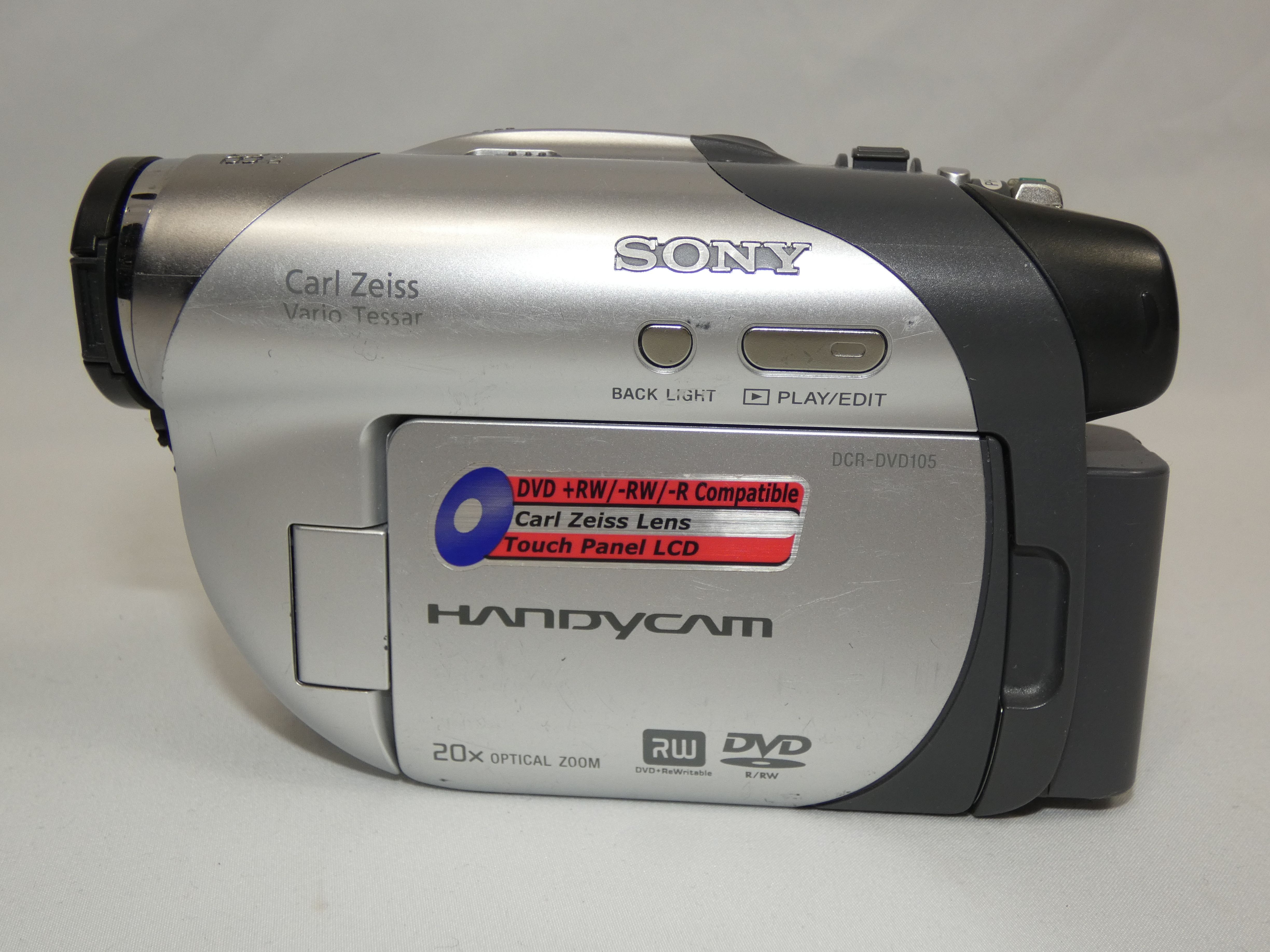 Camescope SONY DCR-DVD105 E (pour pièces) Bon état - Vue 3 - 