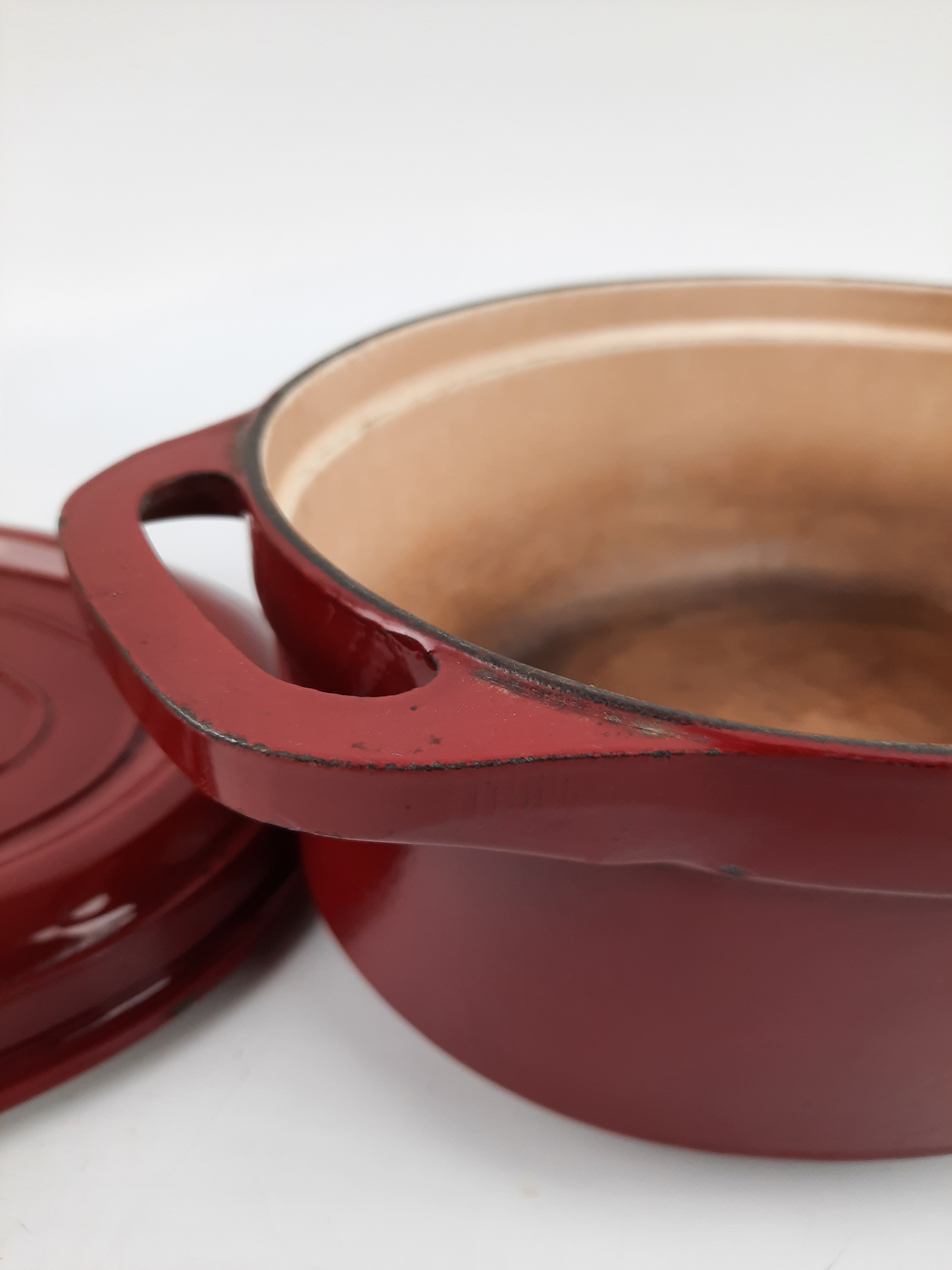 Cocotte en fonte rouge ovale Fontignac 29 - Bon état - Photo 7