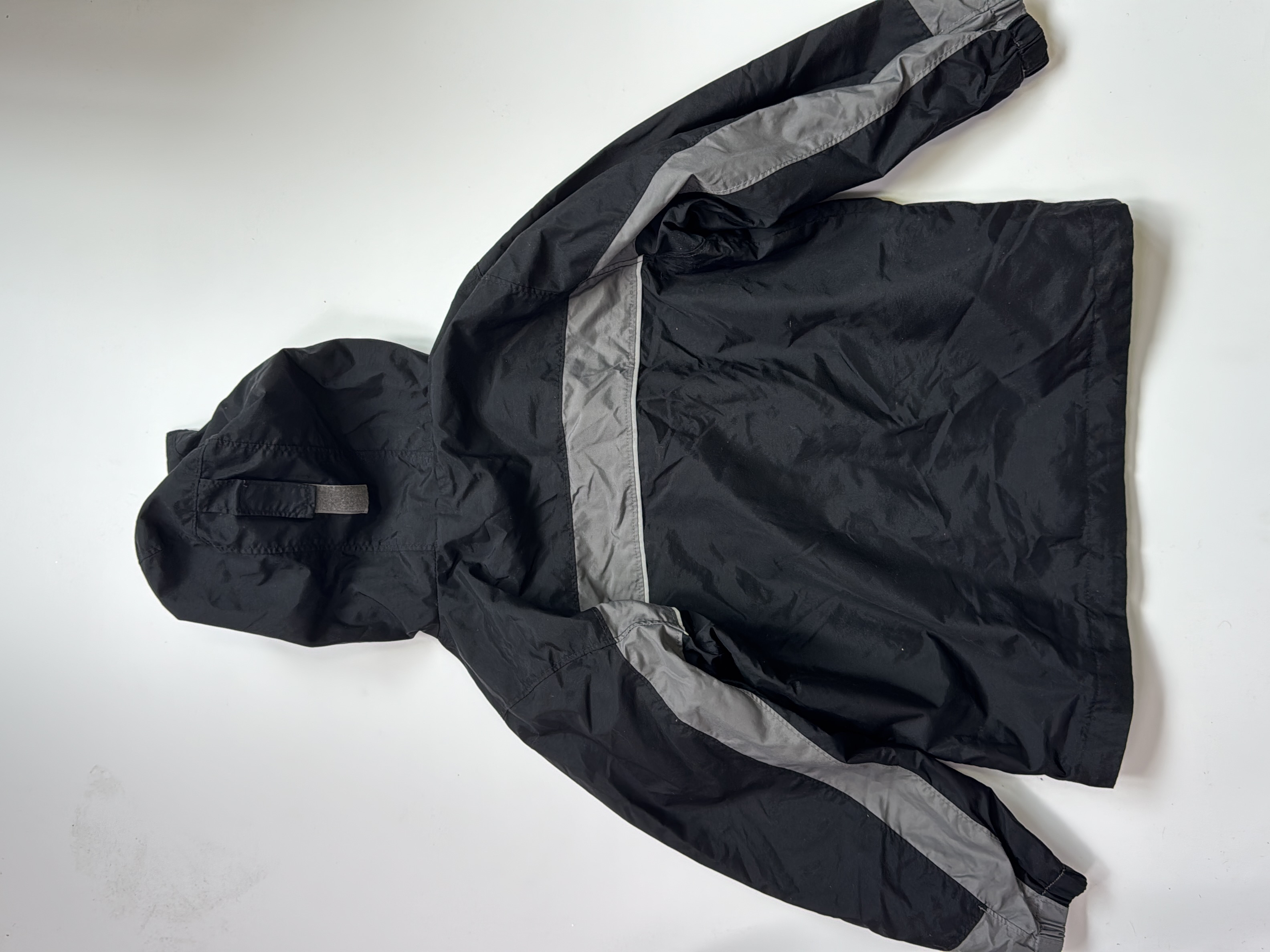 Columbia Veste de pluie légère noire et grise 6 ans  - Photo 3