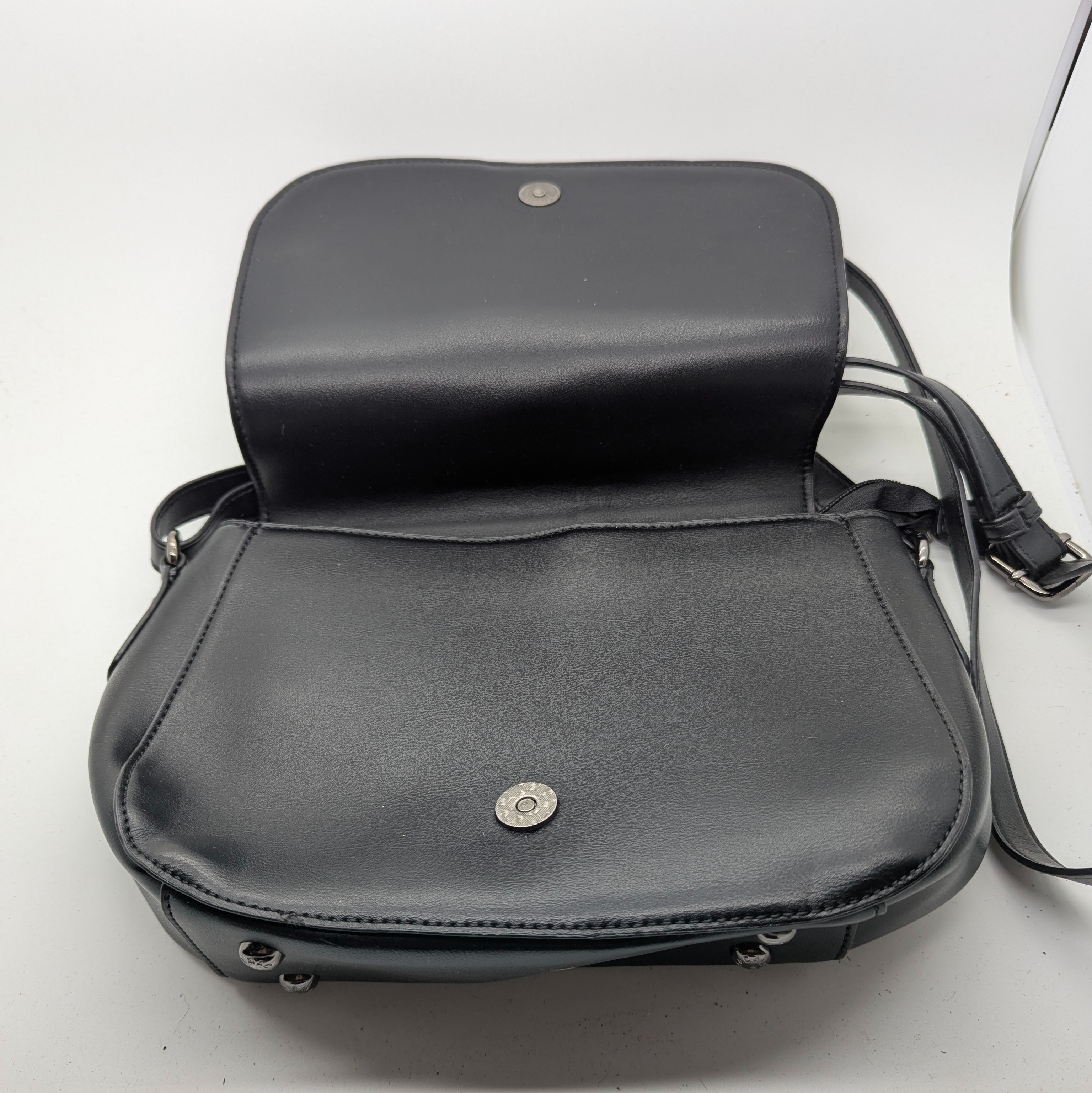 Voir photo 3 de Sac à main MAC ALYSTER noir Sac à main MAC ALYSTER noir Comme neuf - Vue 3 -