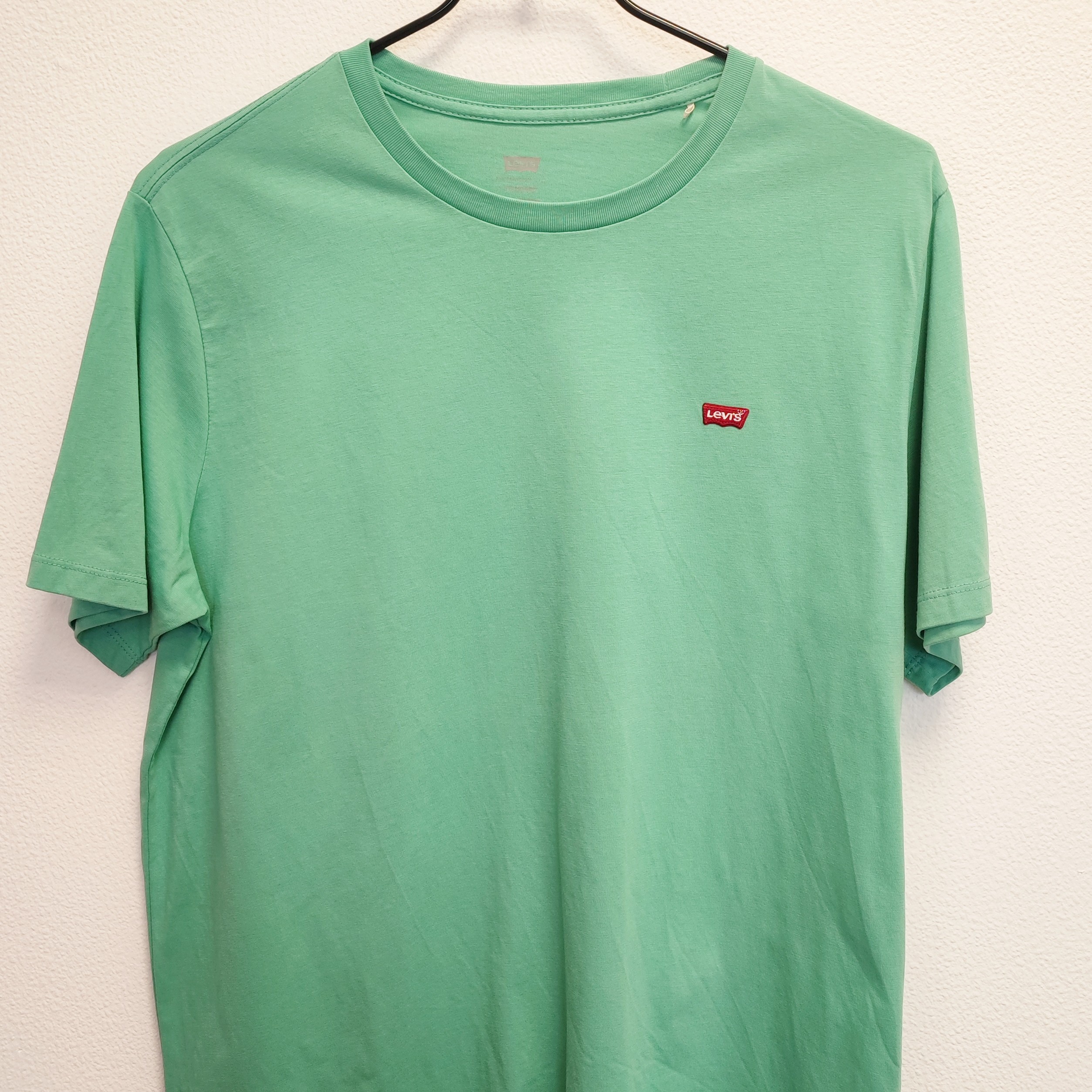 Voir photo 2 de LEVI'S - T-shirt vert - L - Homme LEVI'S - T-shirt vert - L - Homme - Vue 2 -
