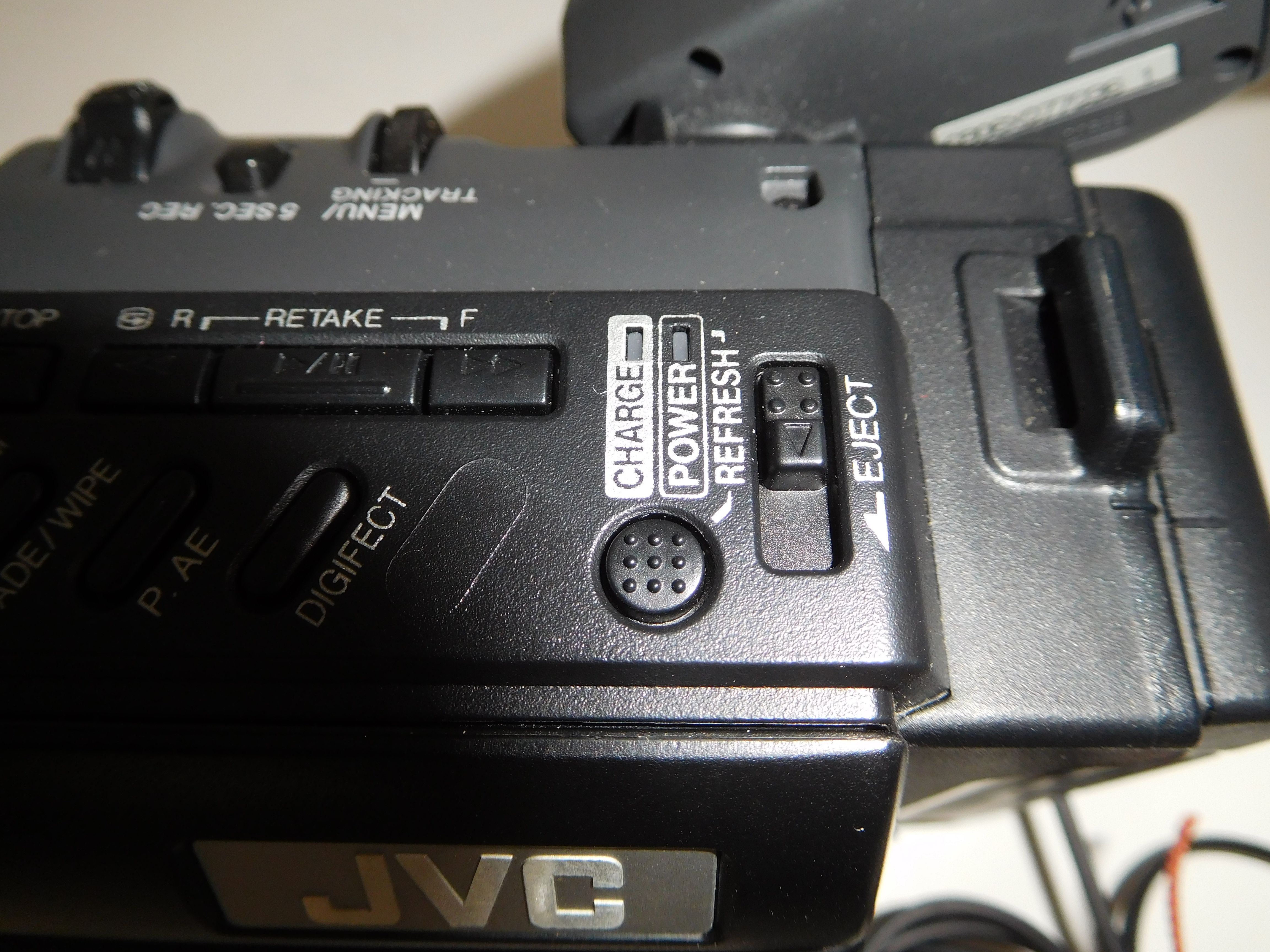 Caméscope JVC GR-SX17 Compact VHS - Super VHS - Zoom 400x°° - Photo 20