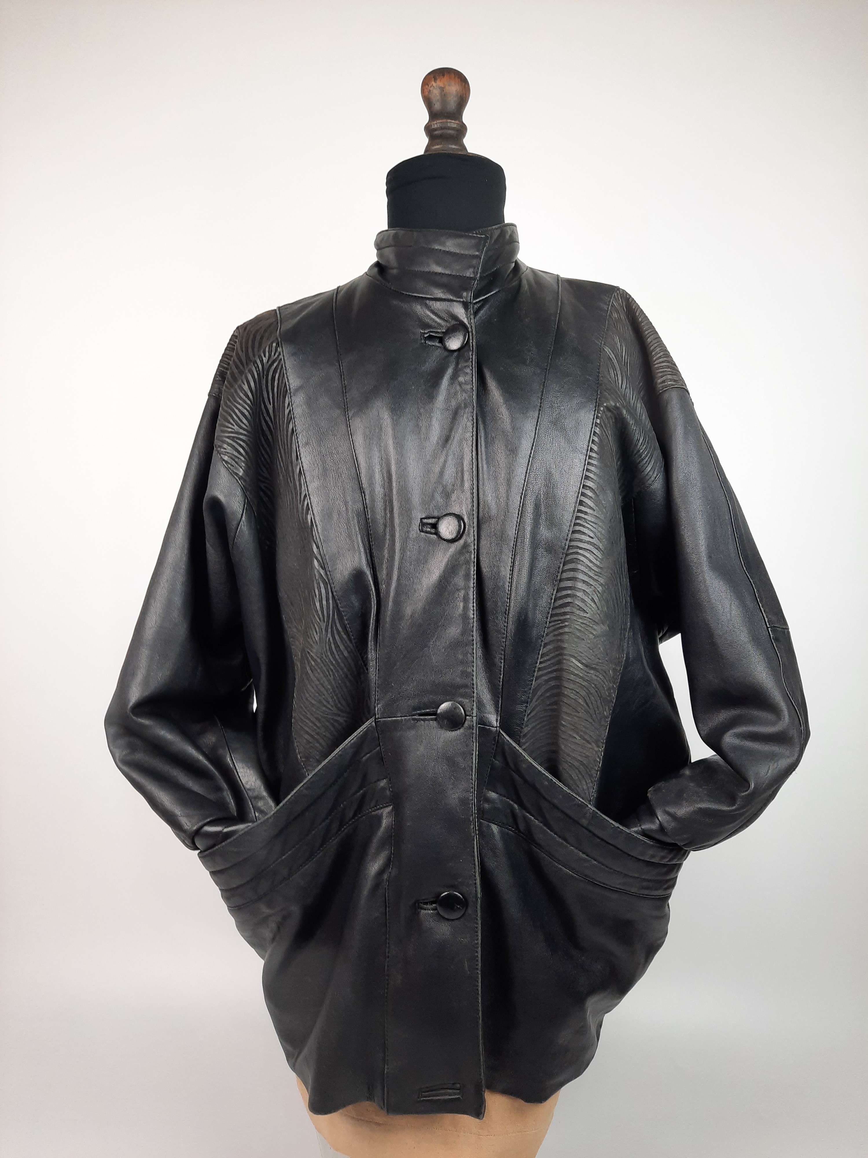 Manteau 3/4 en cuir d'agneau véritable De Daniel Terence Bon état - Vue 2 - 