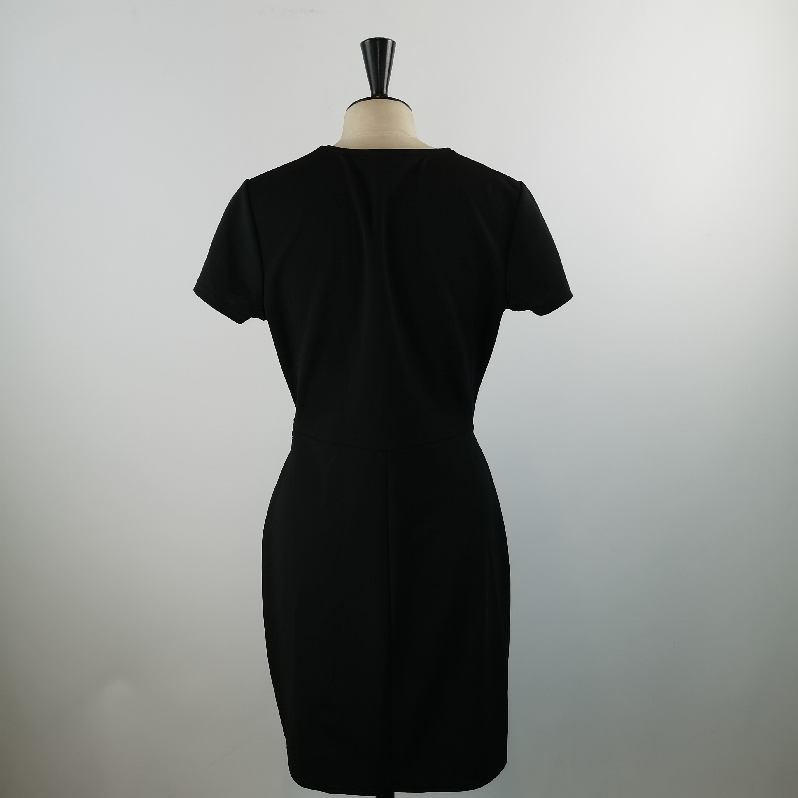 Robe portefeuille – Egerie Paris – Taille M (estimée) – Noir Comme neuf - Vue 2 - 