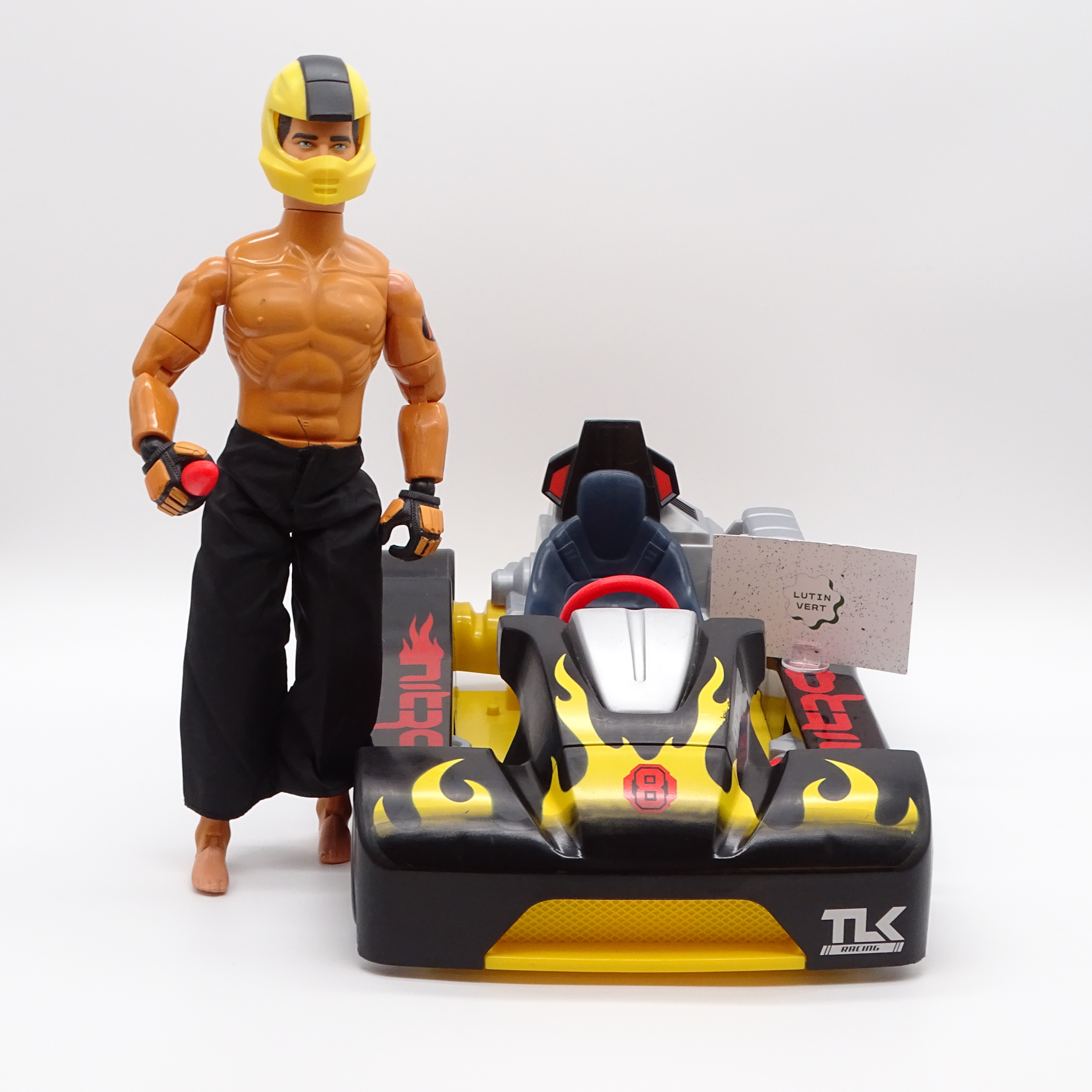 Voir photo 3 de Action Man et son kart nitro d'occasion HASBRO - Dès 4 ans | Ref 13880 Action Man et son kart nitro d'occasion HASBRO - Dès 4 ans | Ref 13880 Bon état - Vue 3 -