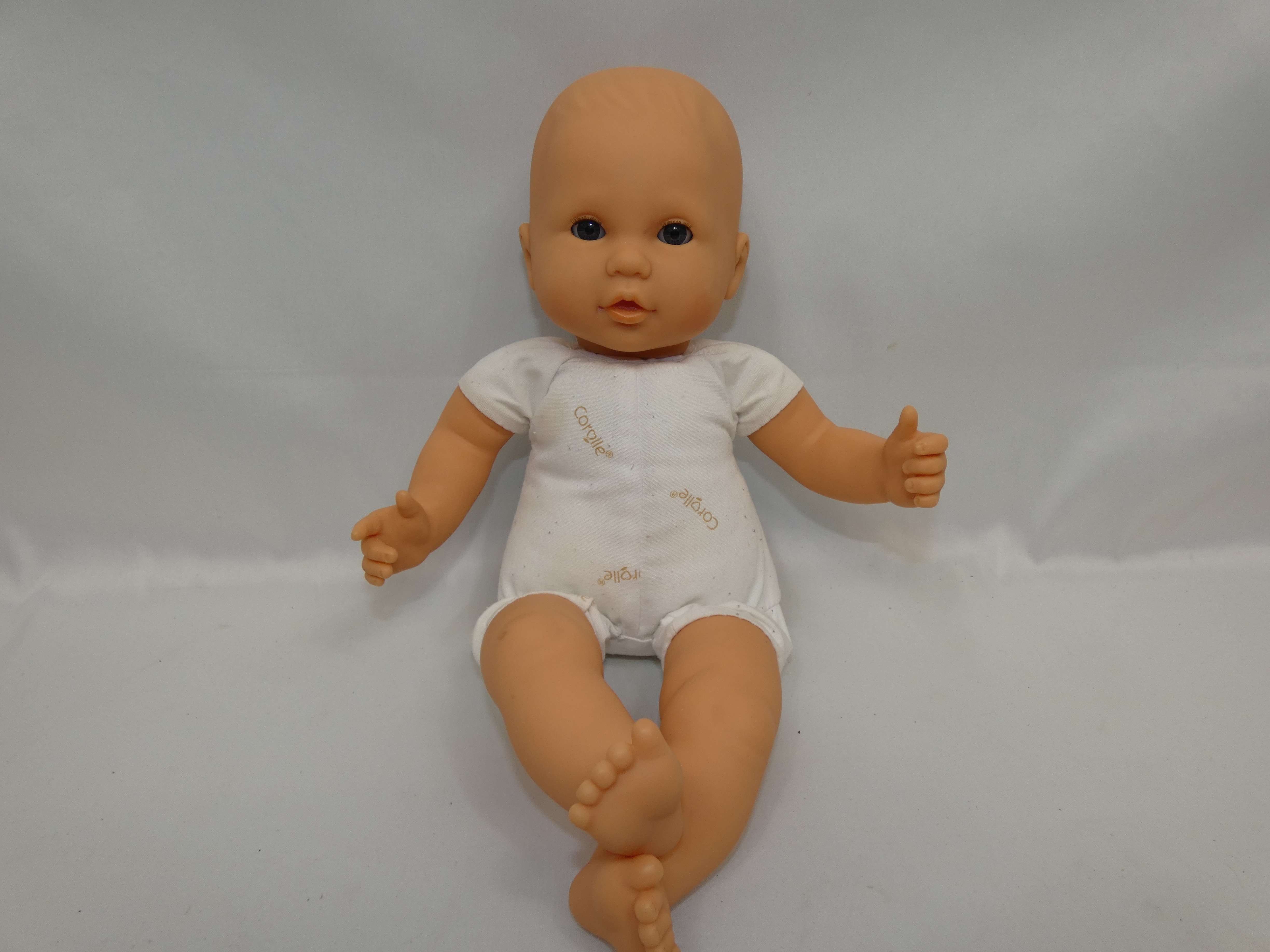 Poupon de 40 cm de chez COROLLE - Très bon état - Photo 3