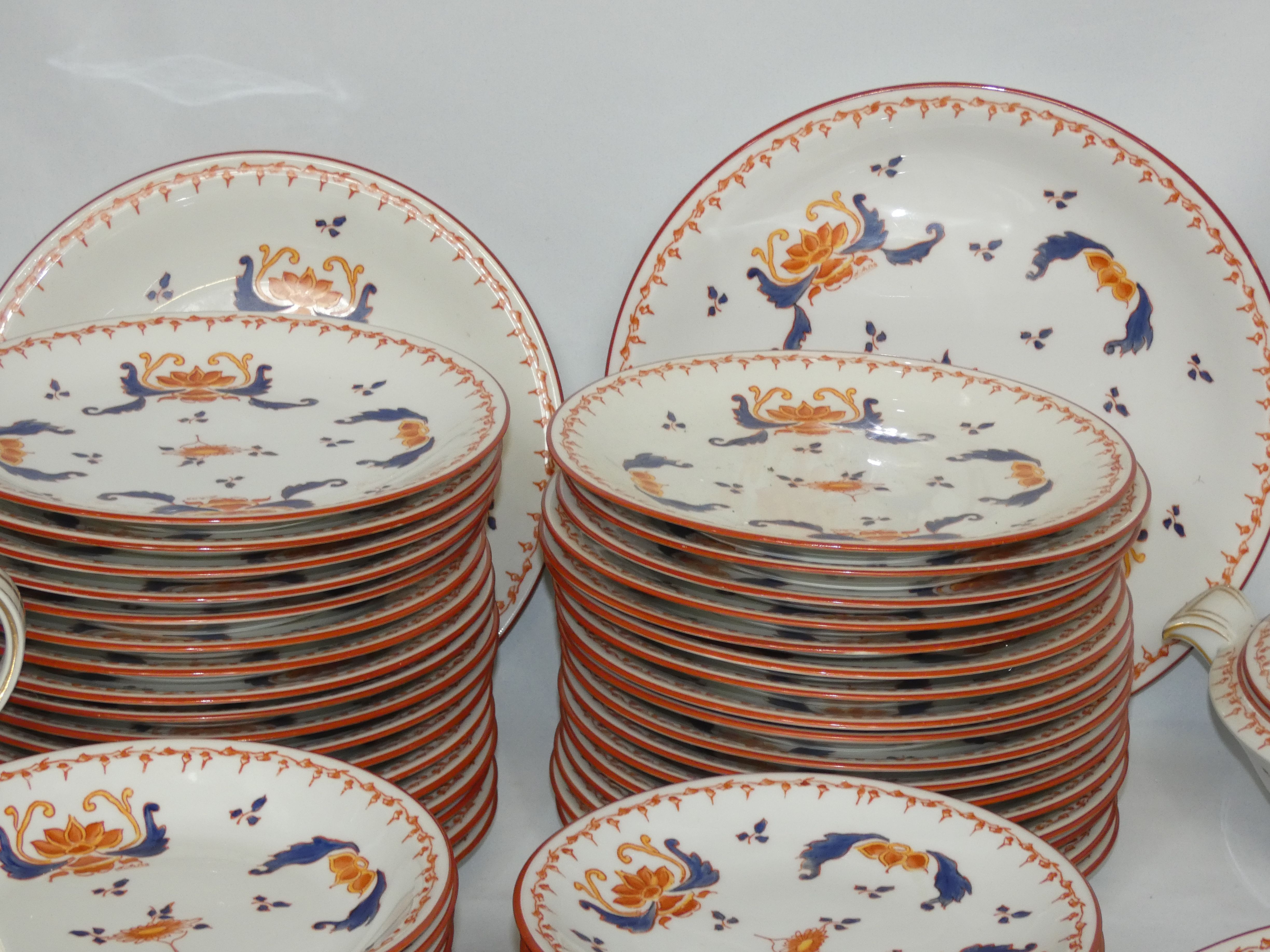 Service De Table 30 Pièces MamboCat Variant Rouge - Porcelaine Pour 6 Personnes - Assiettes Plates, Creuses, à Gâteau, Tasses - 9
