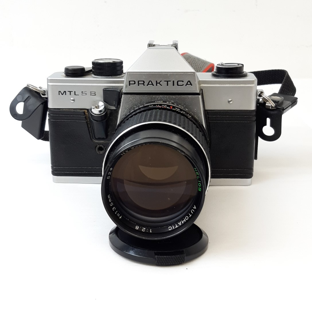 Appareil photo argentique Praktica MTL 5B avec objectif helios f 135mm - Photo 2