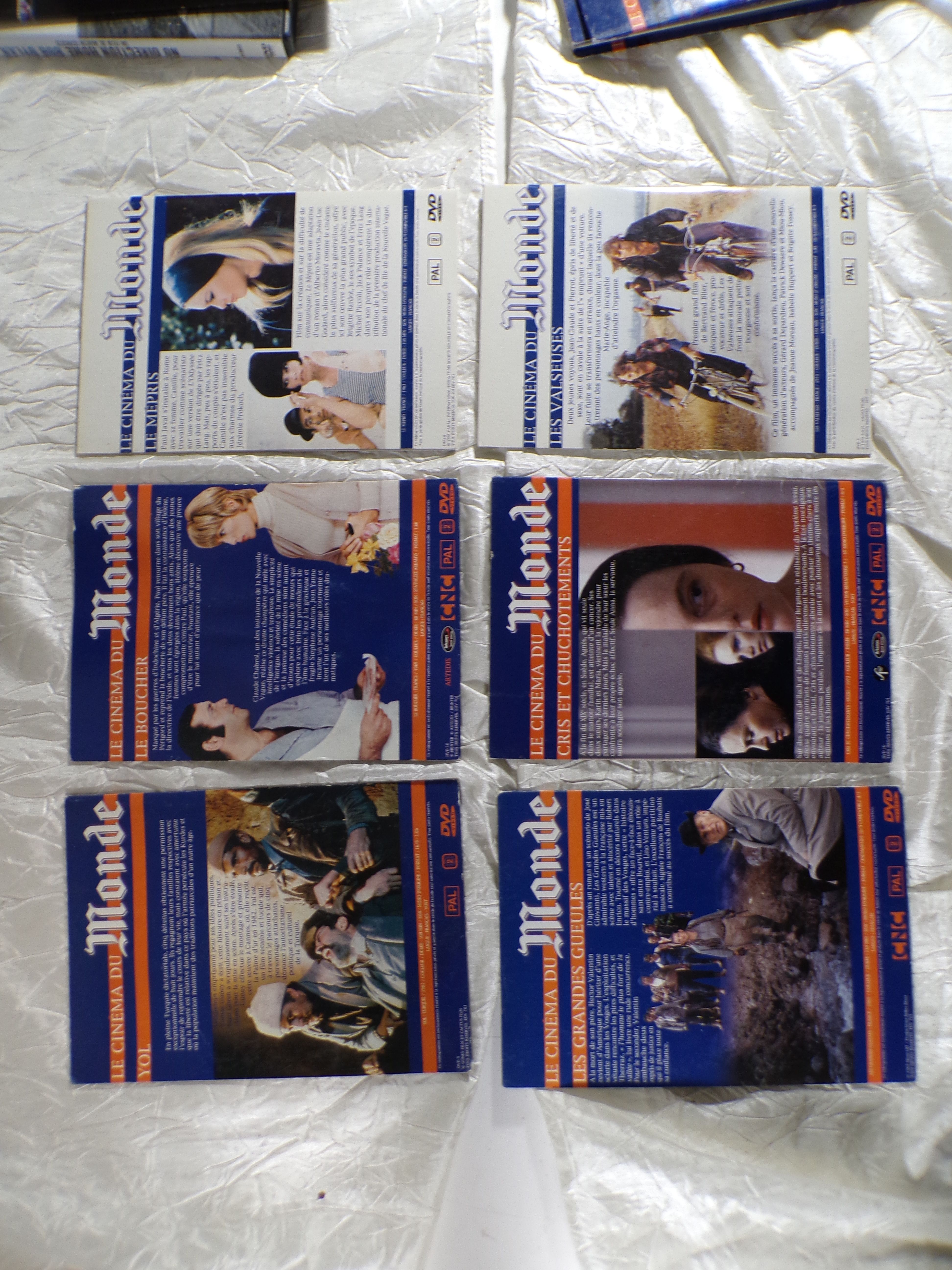 Lot de 10 DVDs films classiques collection "Le monde" pochette carton Très bon état - Vue 3 - 