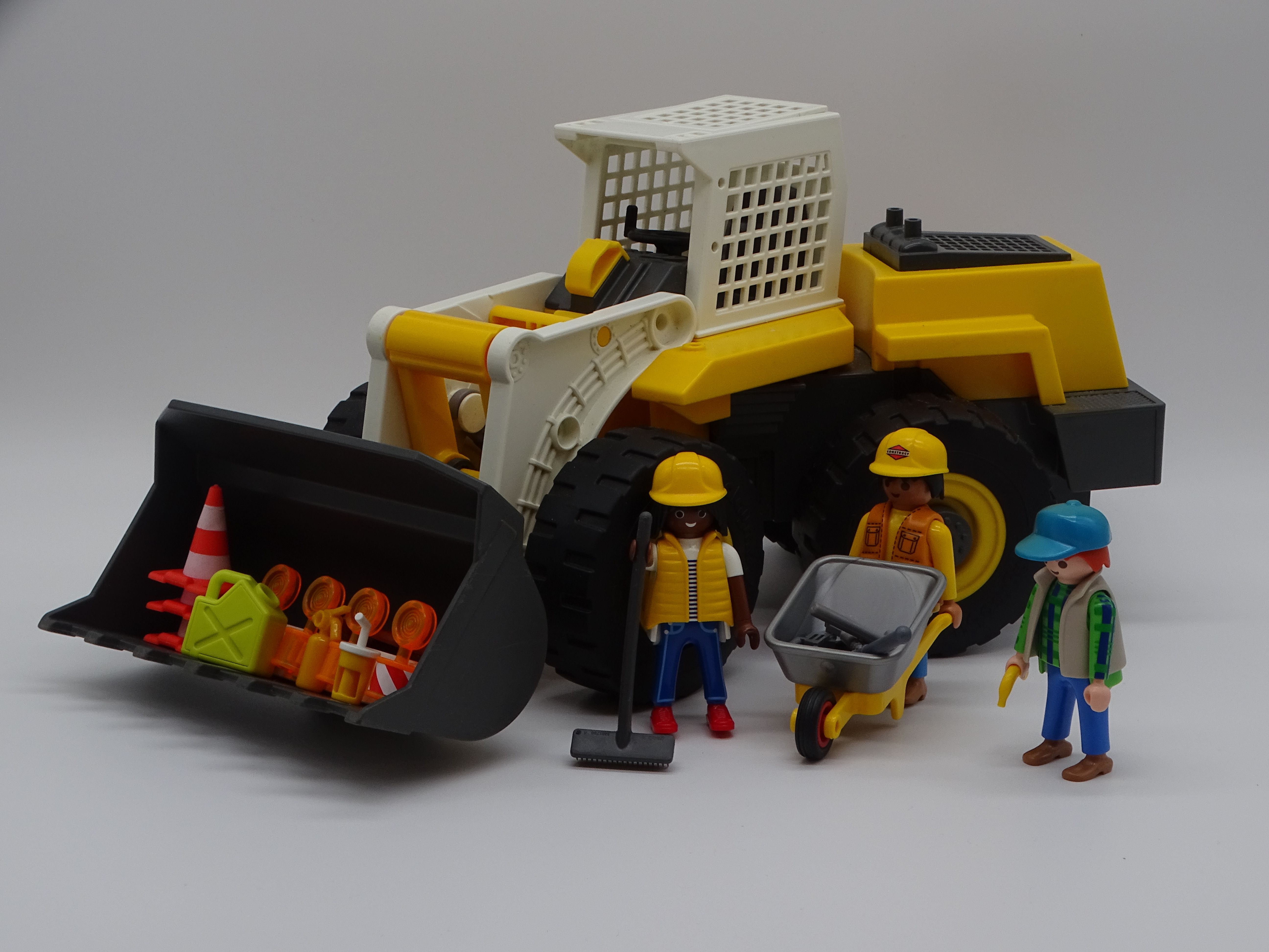 Playmobil 4038 « Tractopelle » et scène de chantier d'occasion PLAYMOBIL - Dès 4 ans | Ref 13042 Très bon état - Vue 2 - 
