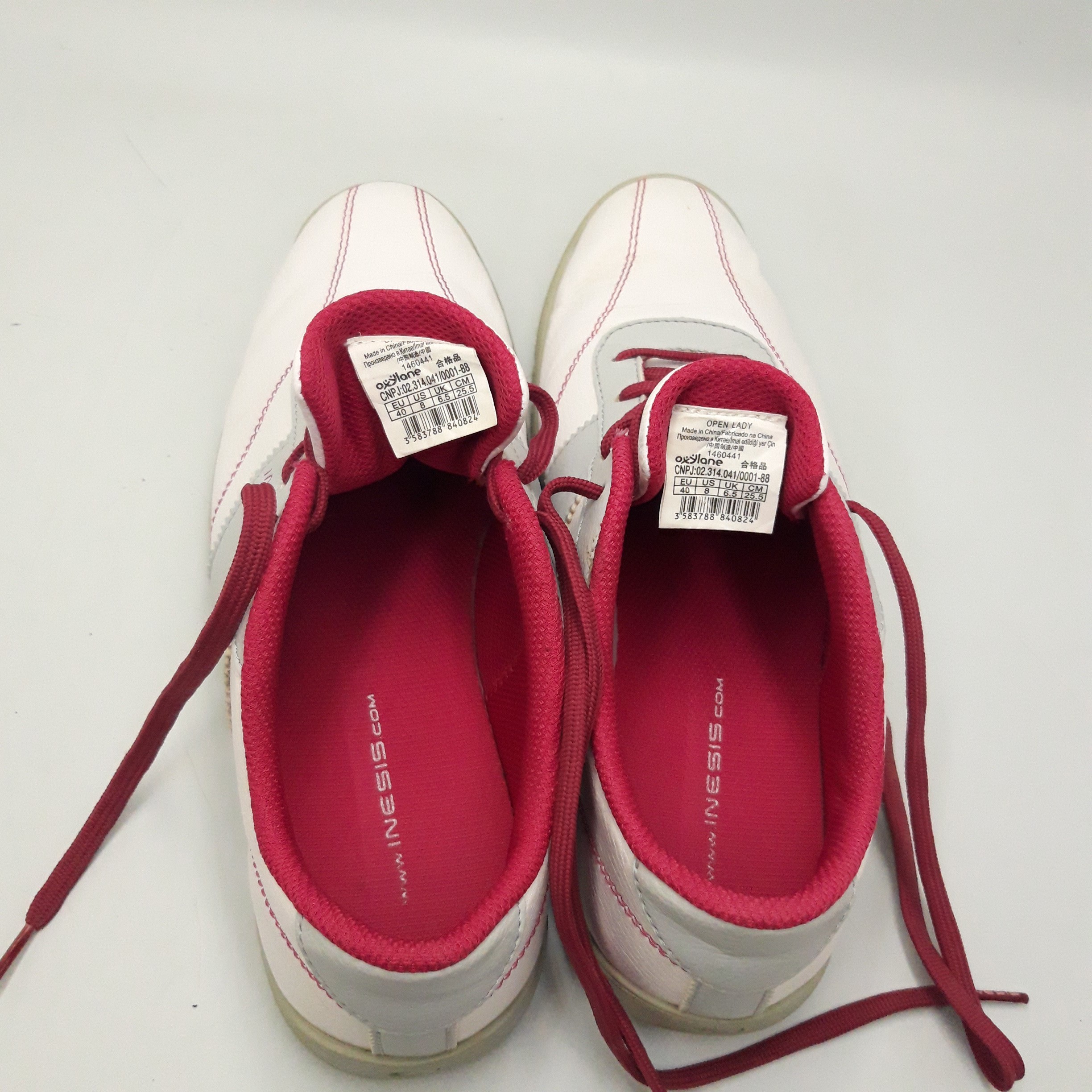 Voir photo 6 de Chaussures de golf pour femme de la marque 'Inesis' avec sacoche, pointure 40 Chaussures de golf pour femme de la marque 'Inesis' avec sacoche, pointure 40 Bon état - Vue 6 -