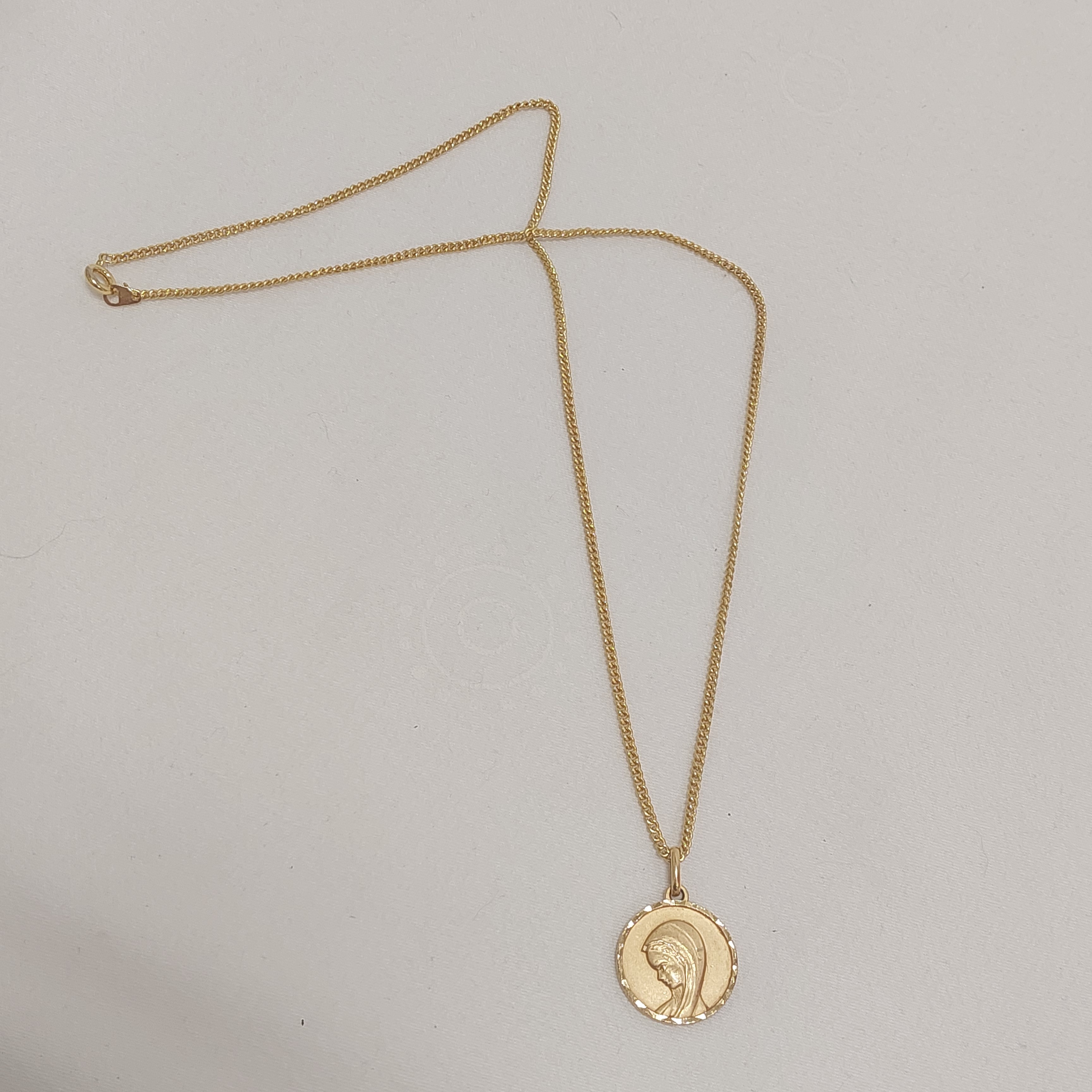 Lot De 5 Pendentifs Religieux Vintage, Dont Plaqué Or - Bon état Avec Usures