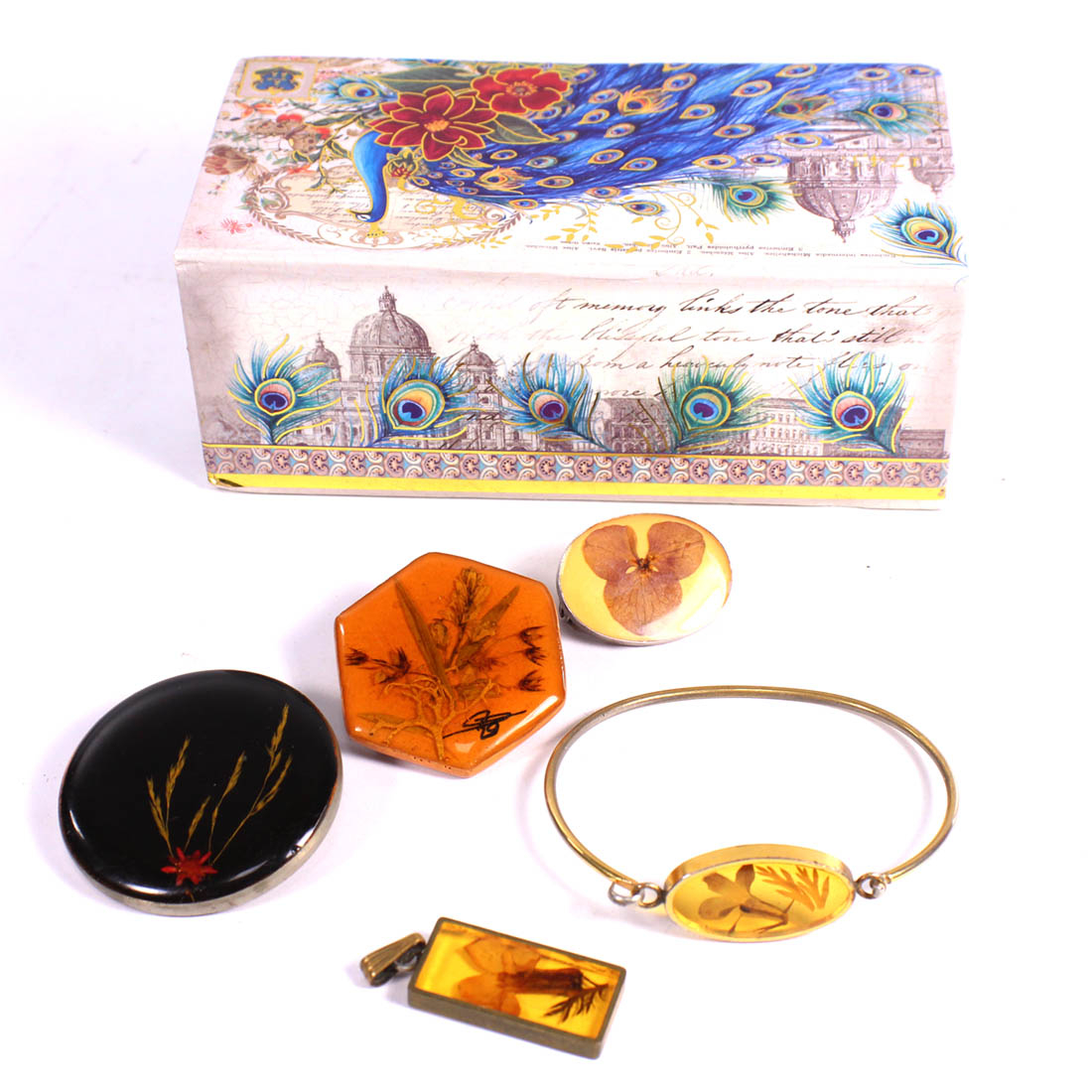 Bijoux avec inclusions de plantes séchées + boite à musique  - Vue 3 - 