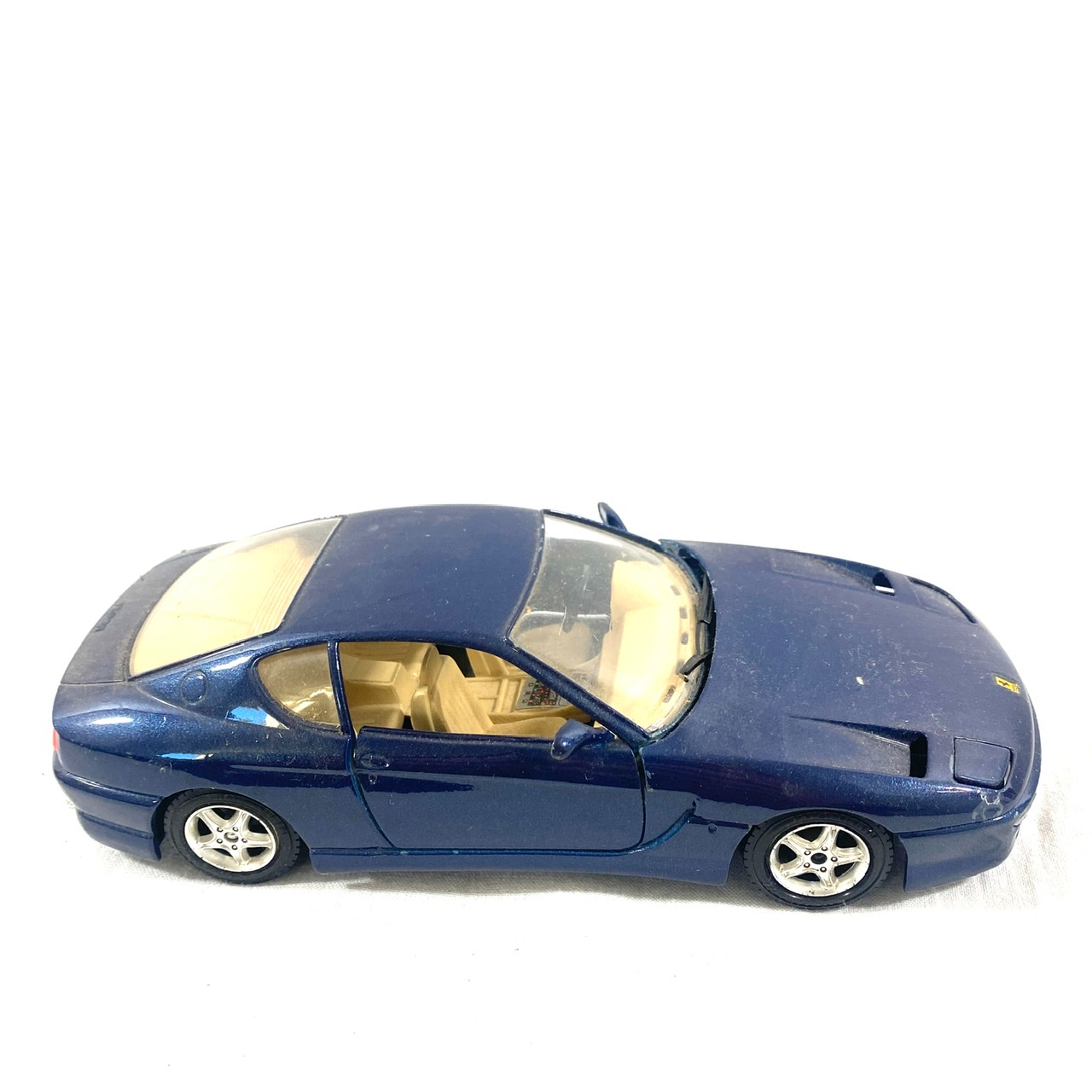Figurine Burago Ferrari 456 GT 1:18 - Année 1992, Occasion, En Métal