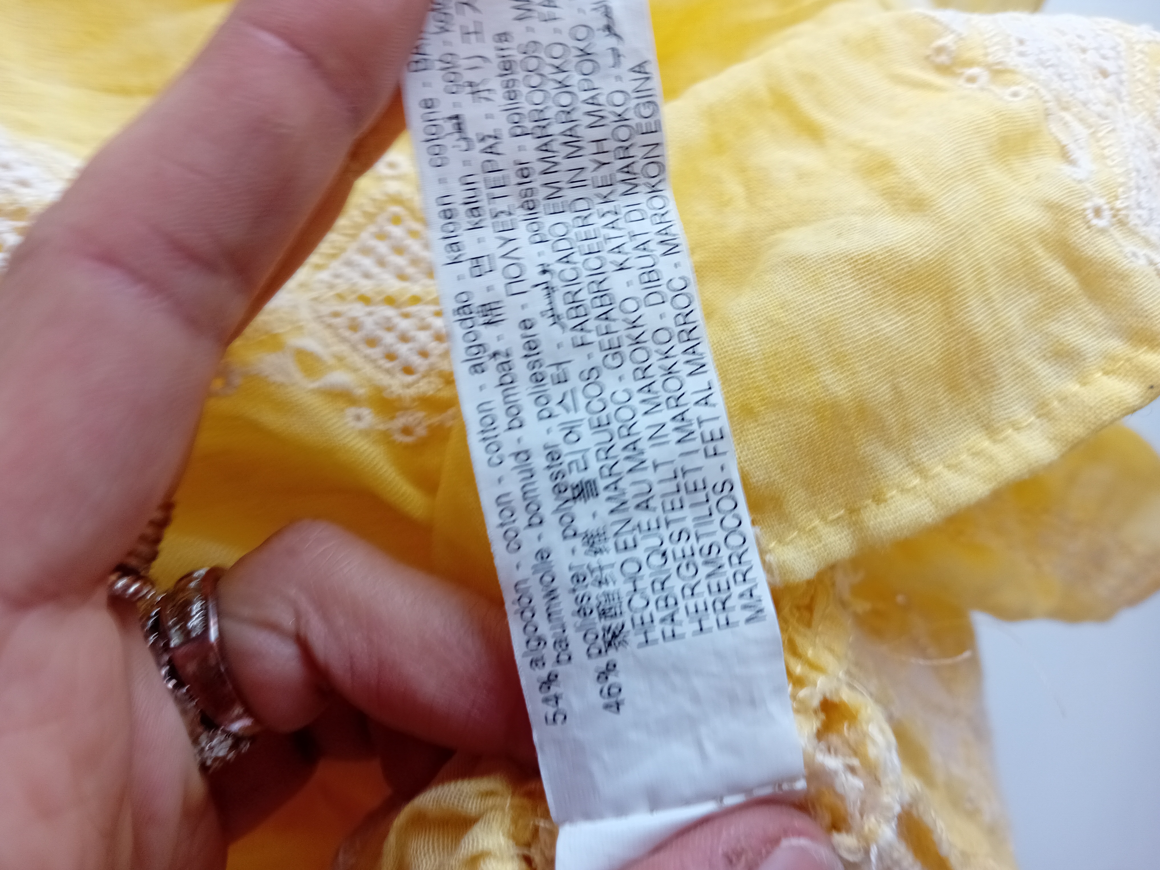 Voir photo 5 de Chemisier Femme Zara Jaune Clair Coton Brodé Volants Taille L (T4833) Chemisier Femme Zara Jaune Clair Coton Brodé Volants Taille L (T4833) Très bon état - Vue 5 -