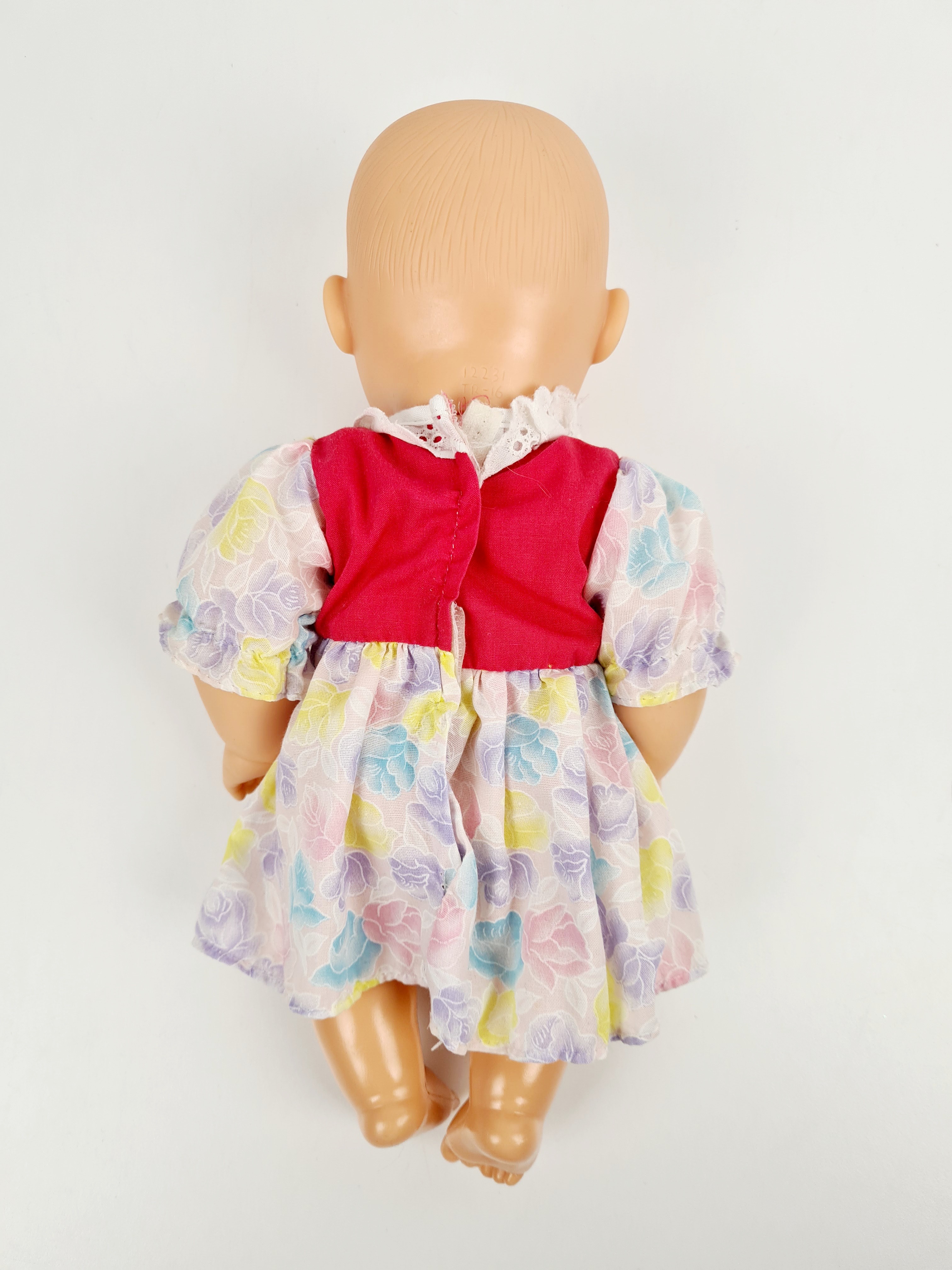 Poupée - Poupon articulé, yeux bleus, robe à fleurs - 30 cm - Photo 2