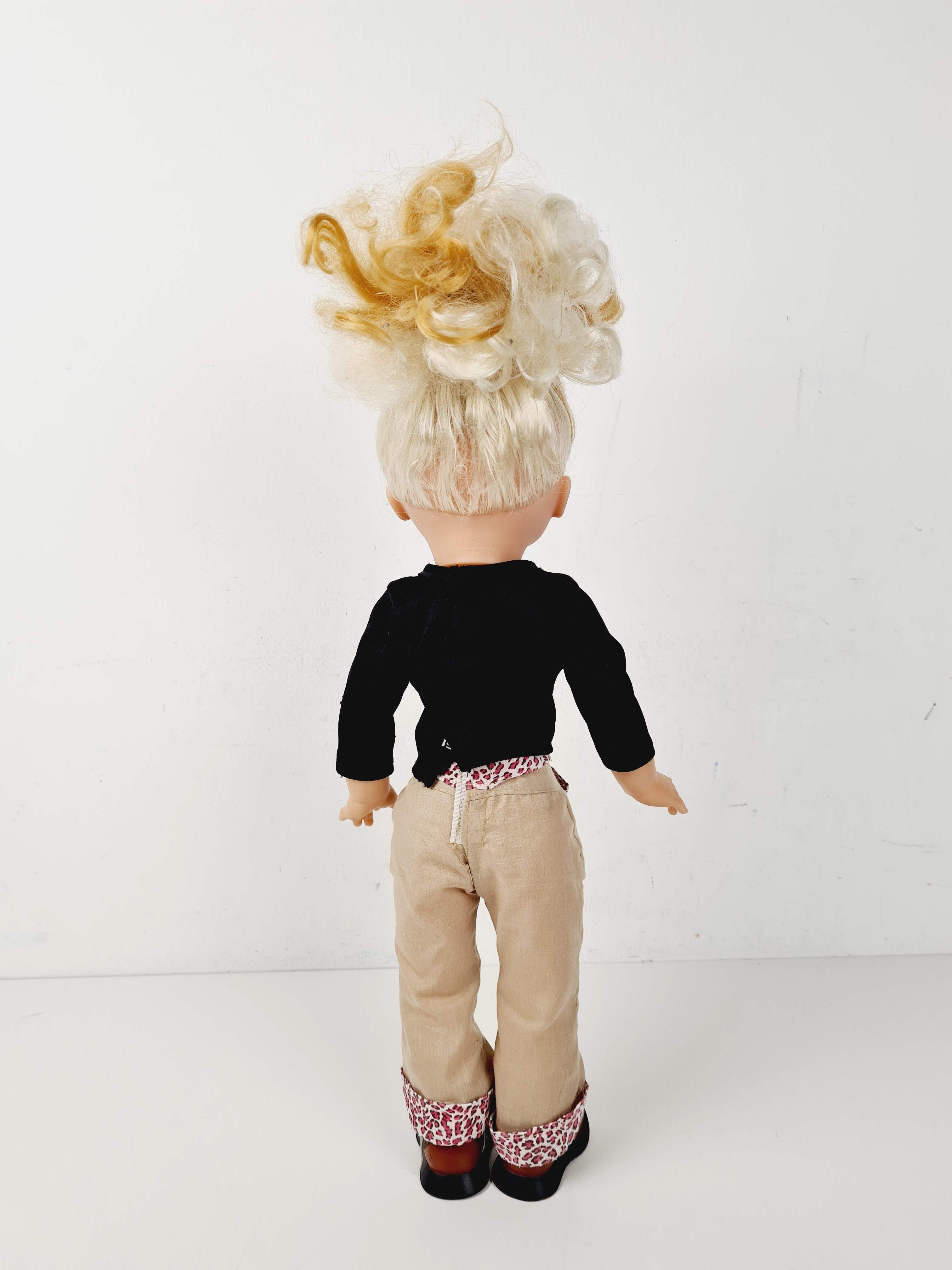Poupée - Poupée blonde aux yeux bleus - 48 cm - Photo 4