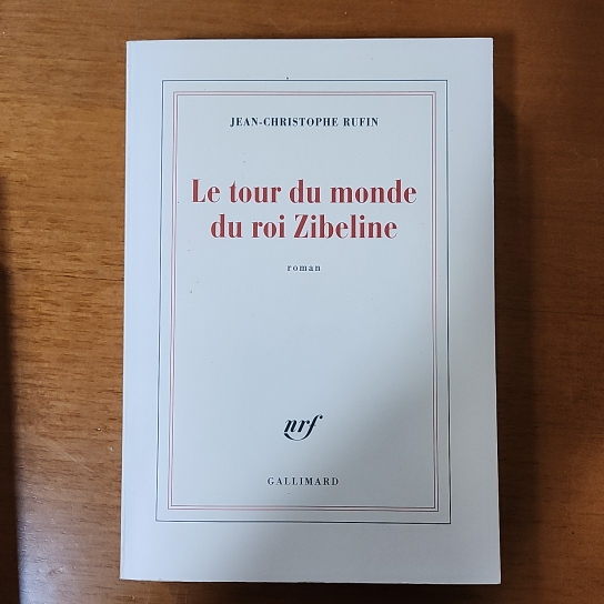 4 livres Jean-Christophe Rufin Gallimard état neuf - Photo 4