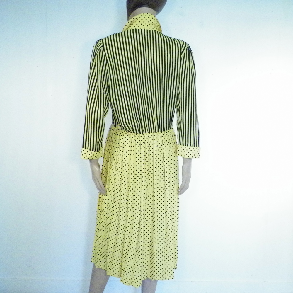 Robe Vintage Jaune Taille Estimée M. Bon état - Vue 3 - 